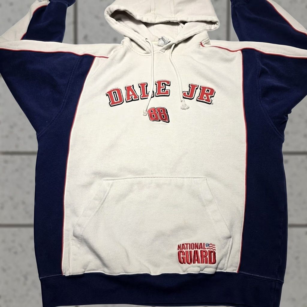 Chase Authentics VINTAGE NASCAR Dale Jr #88 Sweatshirt Hoodie Chase Authentics Embroidered Large Men Solid 90s Sports Racing Hoodie Mens Size US L / EU 52-54 / 3 - 1 Thumbnail