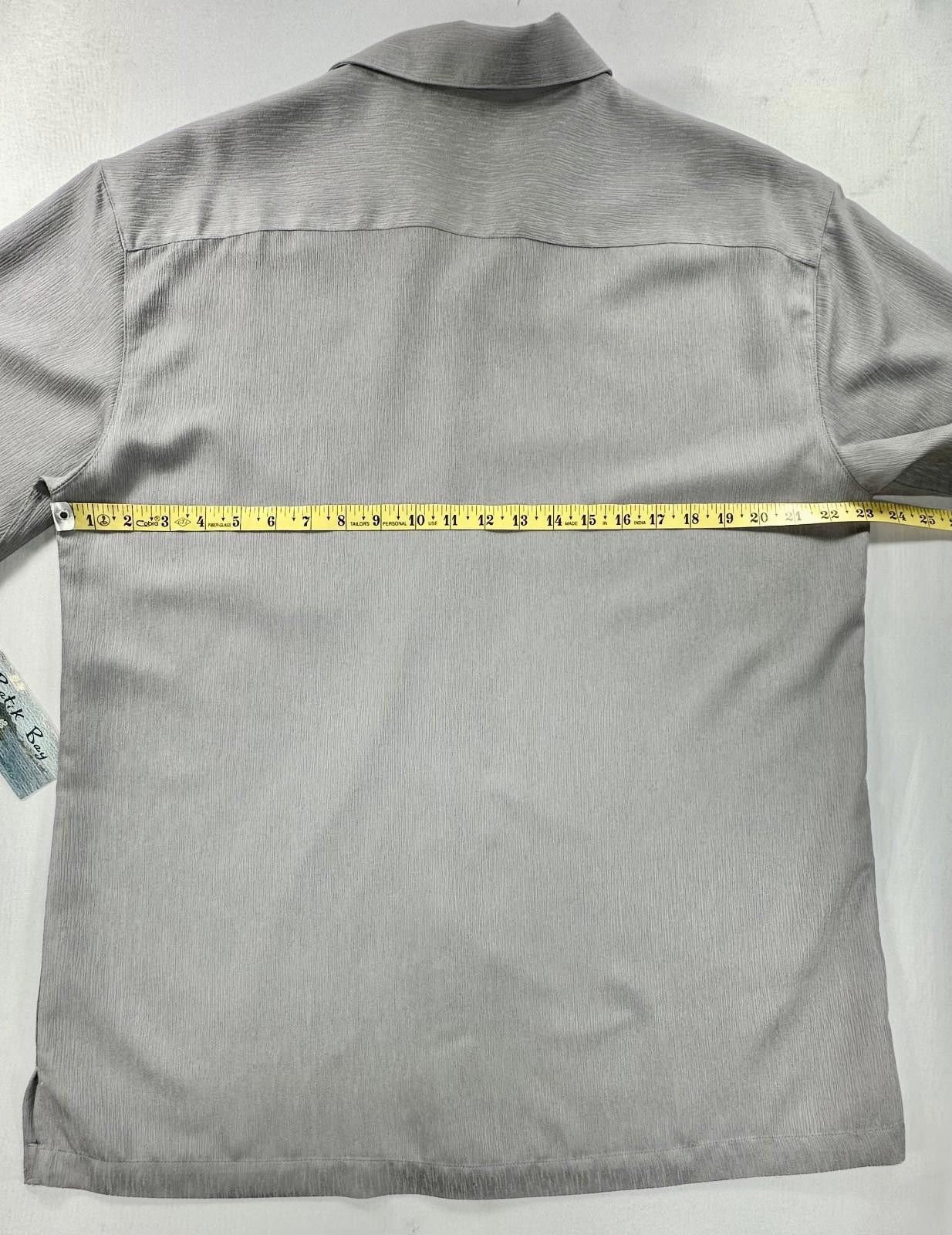Batik Bay Batik Bay Short Sleeve Sport Shirt Gray Men's Medium Size US M / EU 48-50 / 2 - 4 Thumbnail