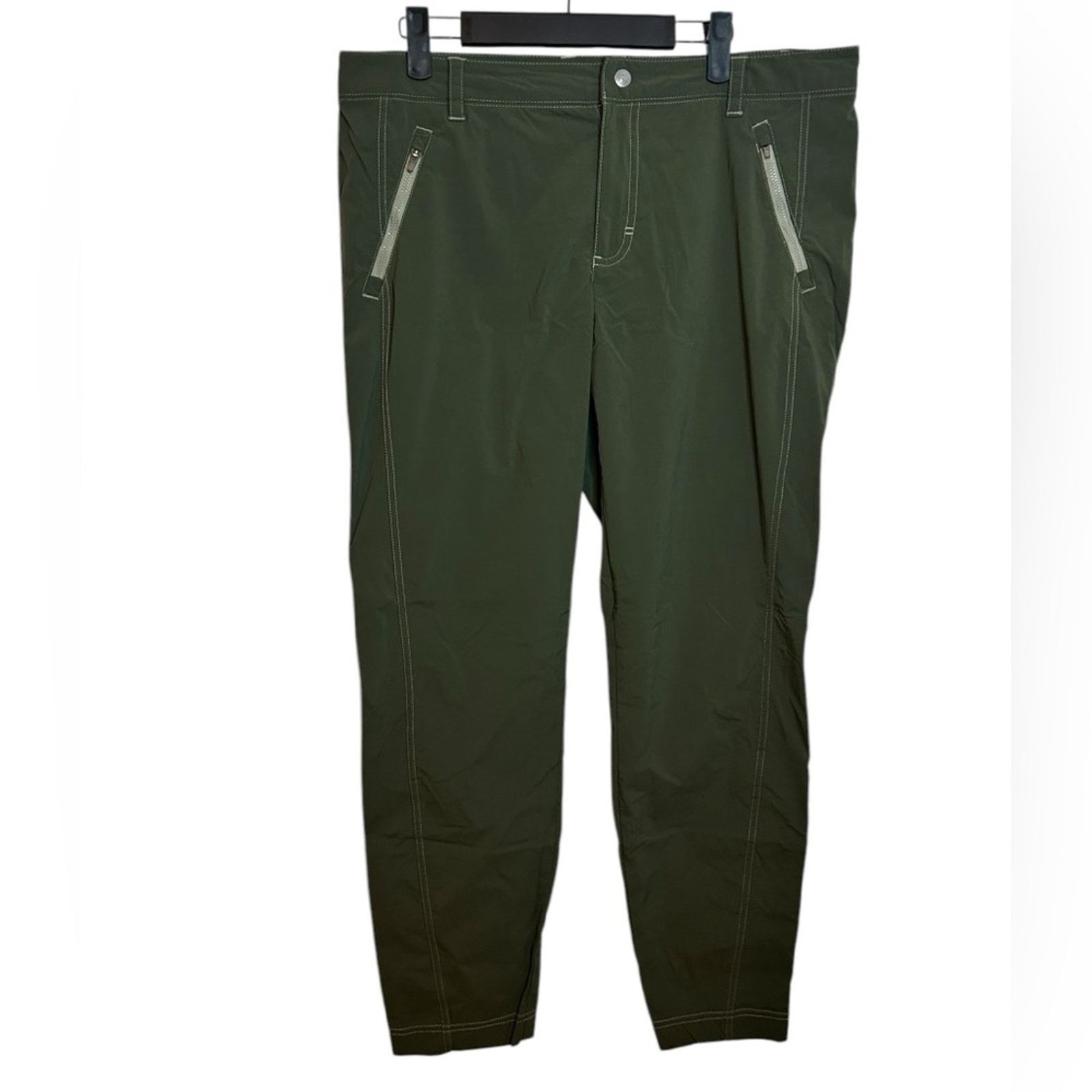L.L. Bean L.L. Bean Olive Green Cresta Slim Fit Hiking Pants Size 36" / US 14 / IT 50 - 1 Thumbnail