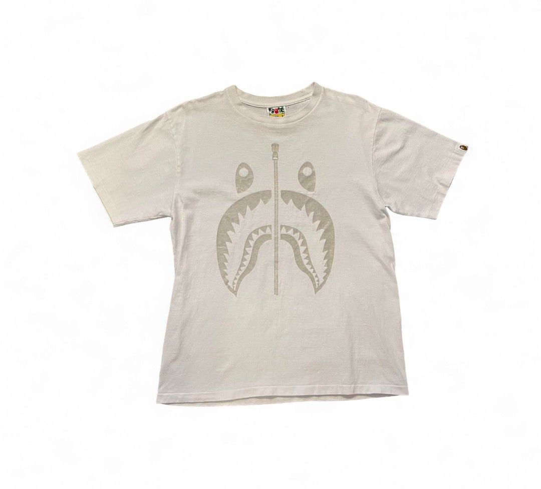Bape Shark Tee Size US M / EU 48-50 / 2 - 1 Thumbnail