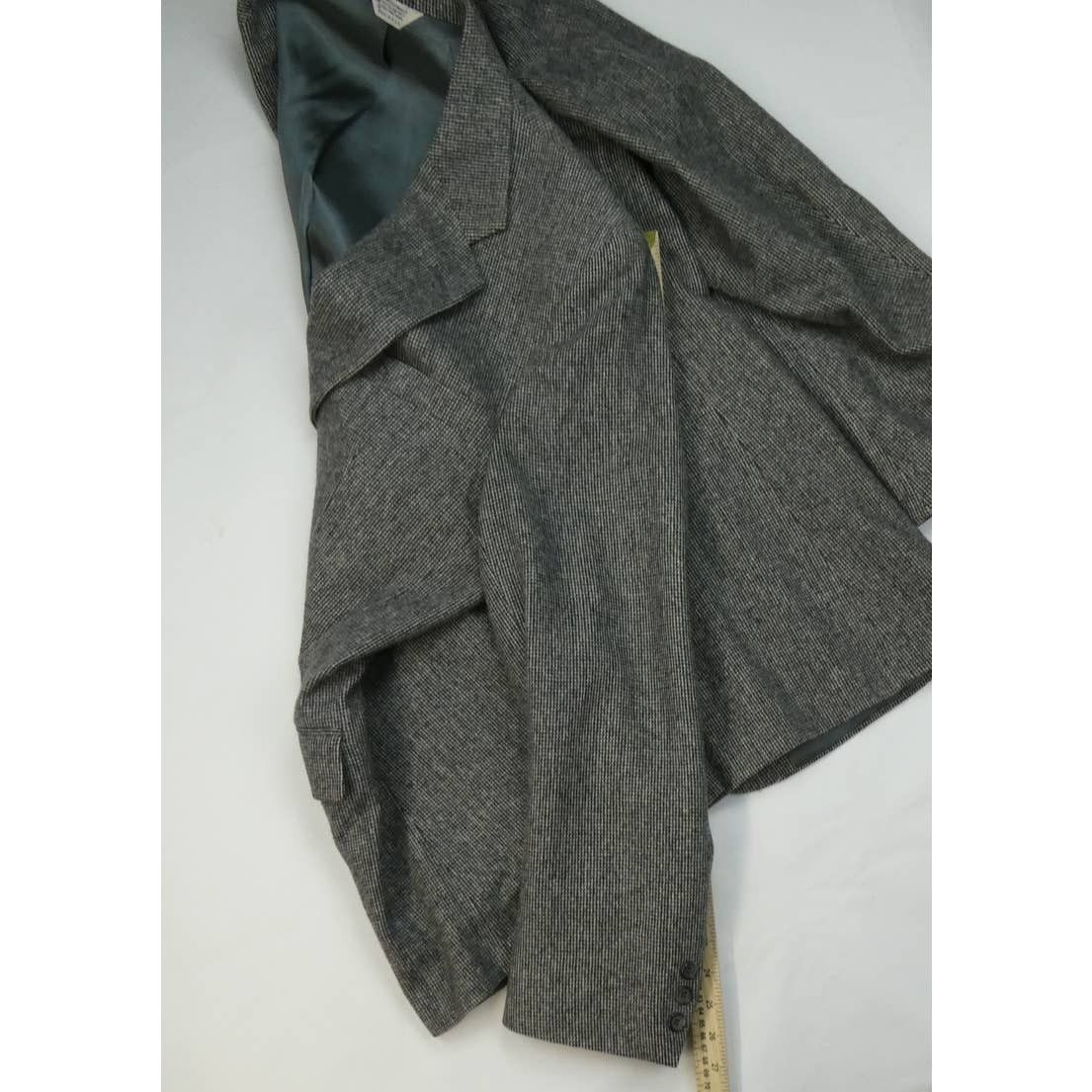 Savile Row 90s Savile Row Tweed Wool sport coat, 44L, gray, Made in USA Size 44L - 5 Thumbnail
