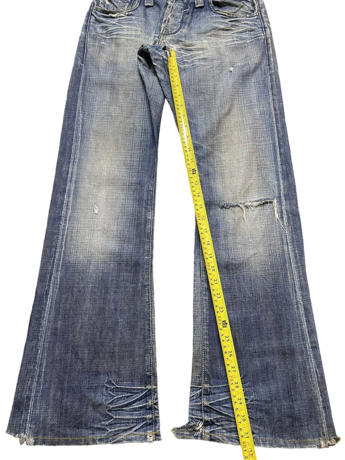 Energie Vintage Italian Energie Blue Faded Wash Distress Flare Jeans Size US 30 / EU 46 - 14 Thumbnail