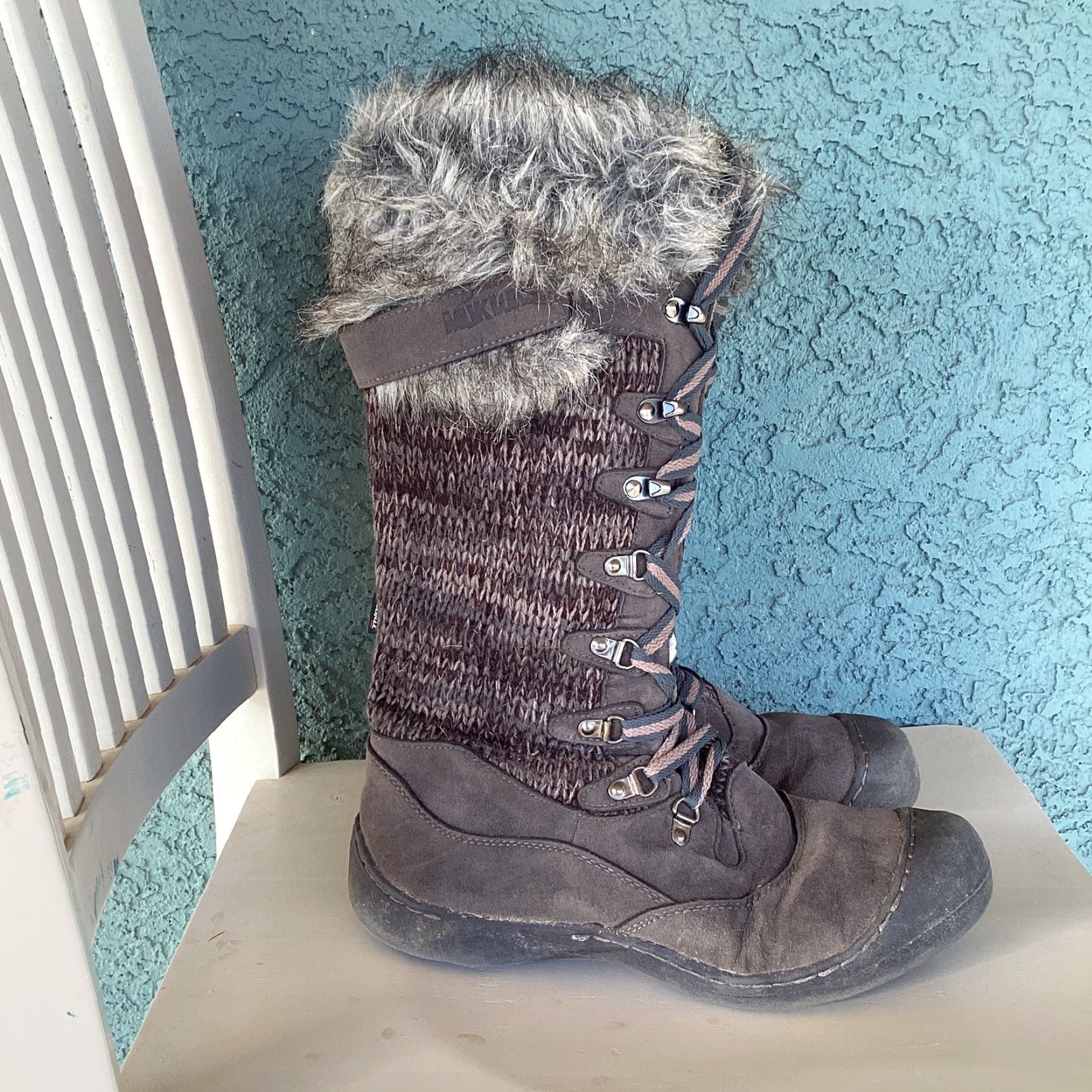 Vintage Muk Luks Gwen Boots Winter Knit Waterproof 10 Women Brown Mid-Calf Lace Up Faux Fur 3M Thinsulate Insulation Flaw Read Size US 10 / IT 40 - 2 Thumbnail