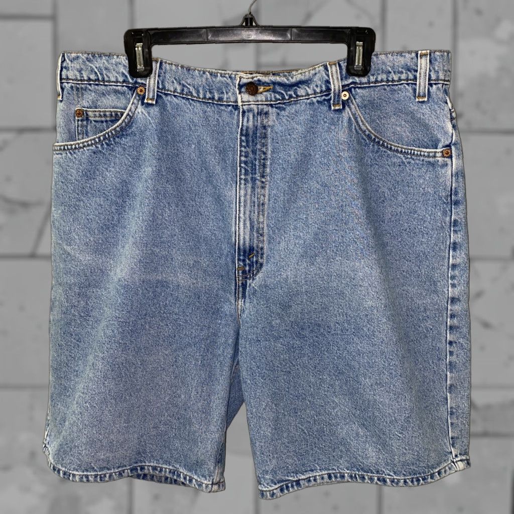Denime VINTAGE Levi’s 550 Mens Blue Relaxed Fit Denim Jean Shorts Size 42 Denim Blue Levi’s 550 Jeans Mens Shorts 42 Size US 42 / EU 58 - 1 Thumbnail