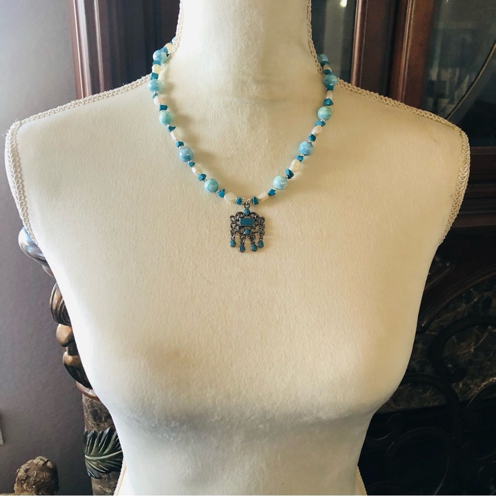 Handmade Handcrafted howlite genuine pearl dyed agate beaded necklace Size ONE SIZE - 5 Thumbnail