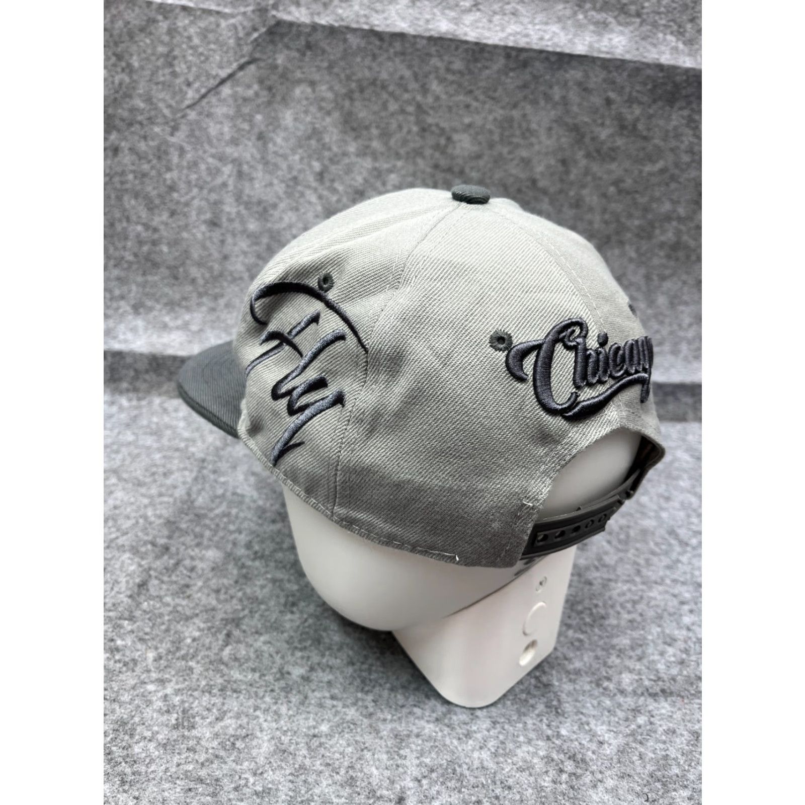 Vintage Greatest Chicago Hat Snap Back Adult One Size Gray 100% Polyester 23 MJ Drip Size ONE SIZE - 5 Thumbnail
