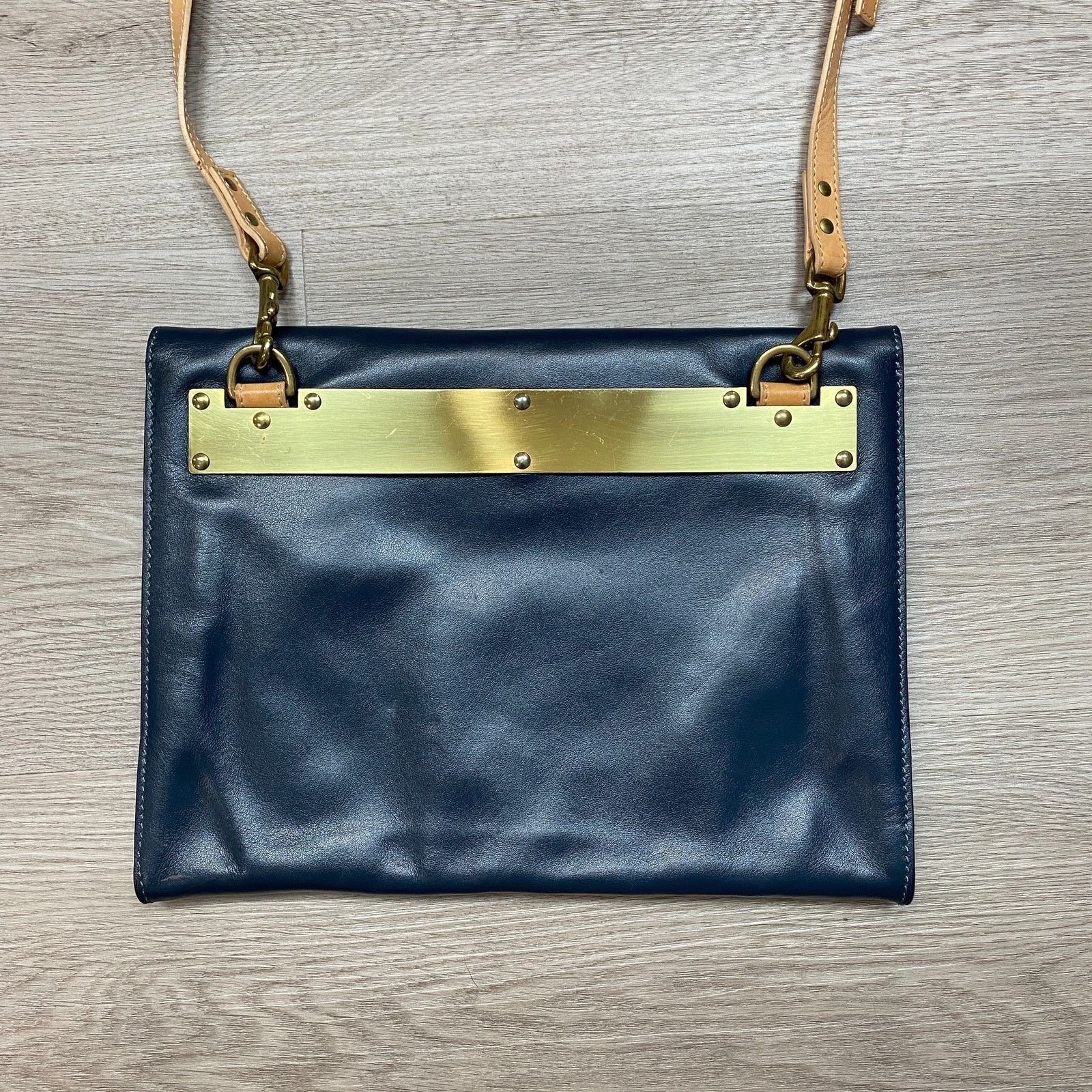 Sophie Hulme Rare Sophie Hulme Leather Flat Envelope Purse Crossbody Bag Size ONE SIZE - 4 Thumbnail