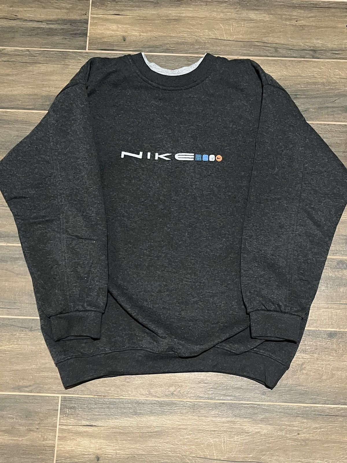 Nike × Vintage Vintage Nike Bootleg sweatshirt Size US XL / EU 56 / 4 - 2 Thumbnail