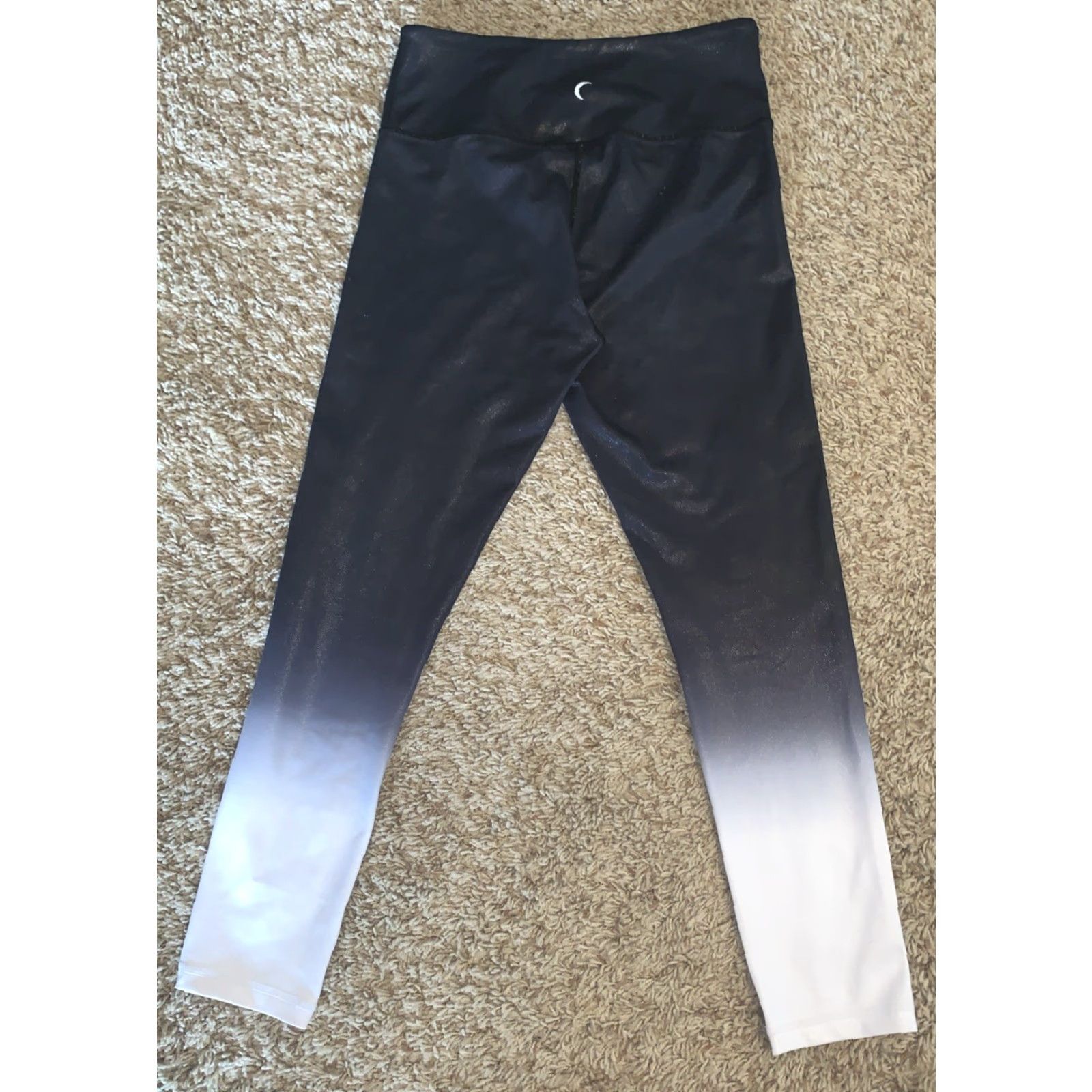 Vintage Zyia Active Leggings Ombre Black White Sz 6-8 Stretch Ankle Inseam 25 in Workout Athleisure Activewear Womens Regular XS? No — Sz 6 correct Size 28" / US 6 / IT 42 - 4 Thumbnail