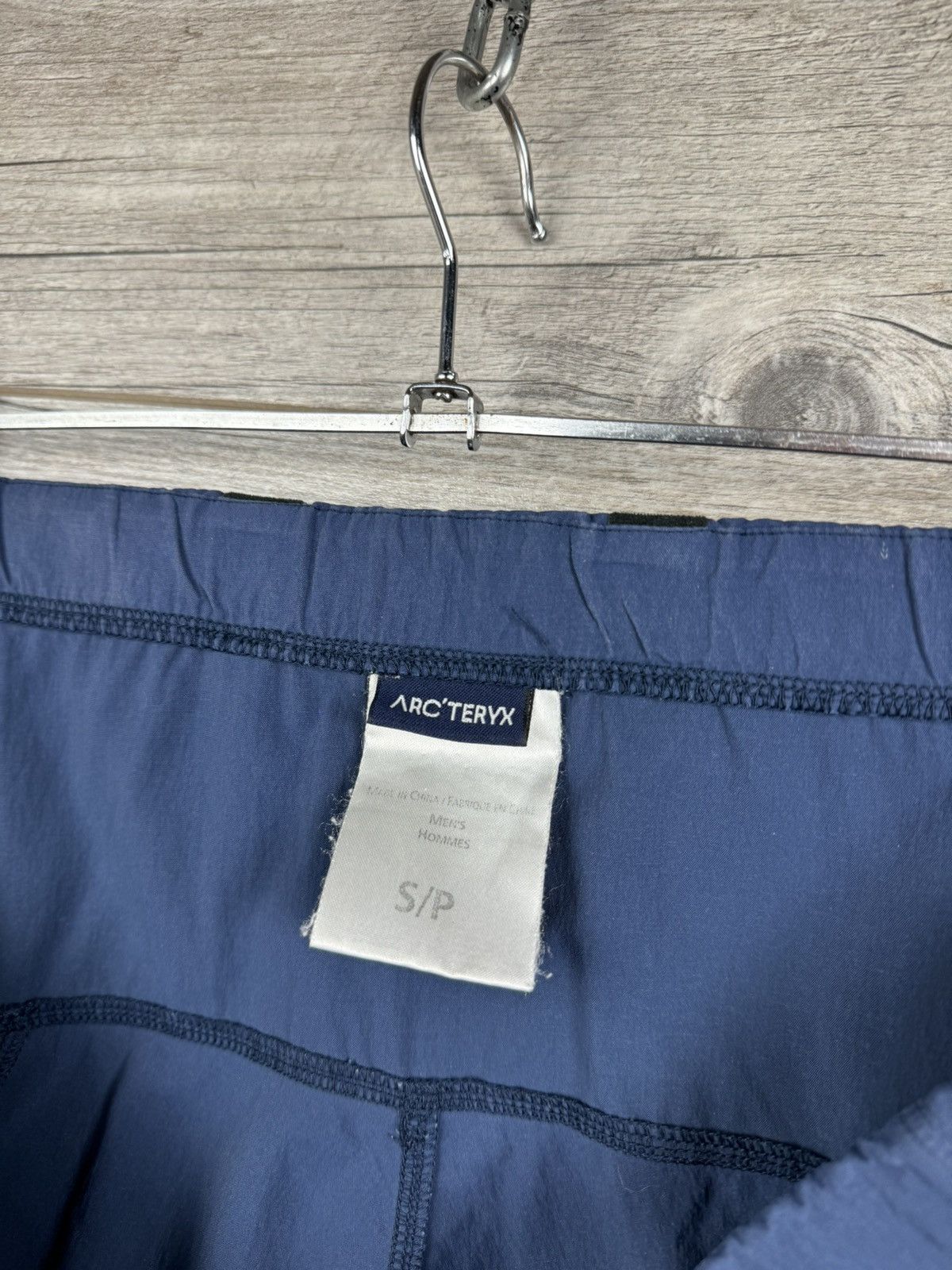 Arc’teryx Outdoor pants y2k Drill style Gorpcore size S