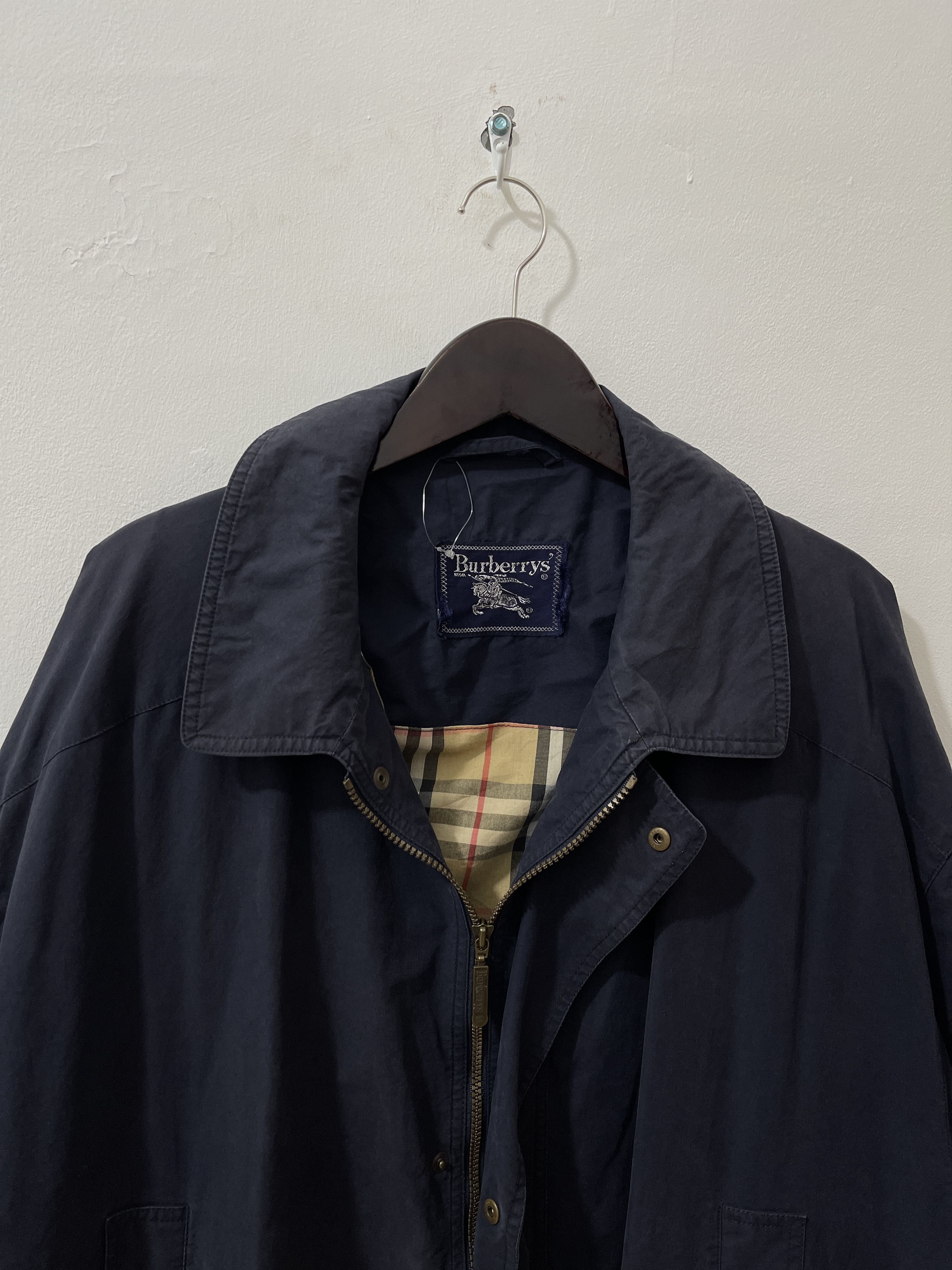 Burberry Vintage Burberry Walbusch Navy Jacket Size US XL / EU 56 / 4 - 2 Thumbnail