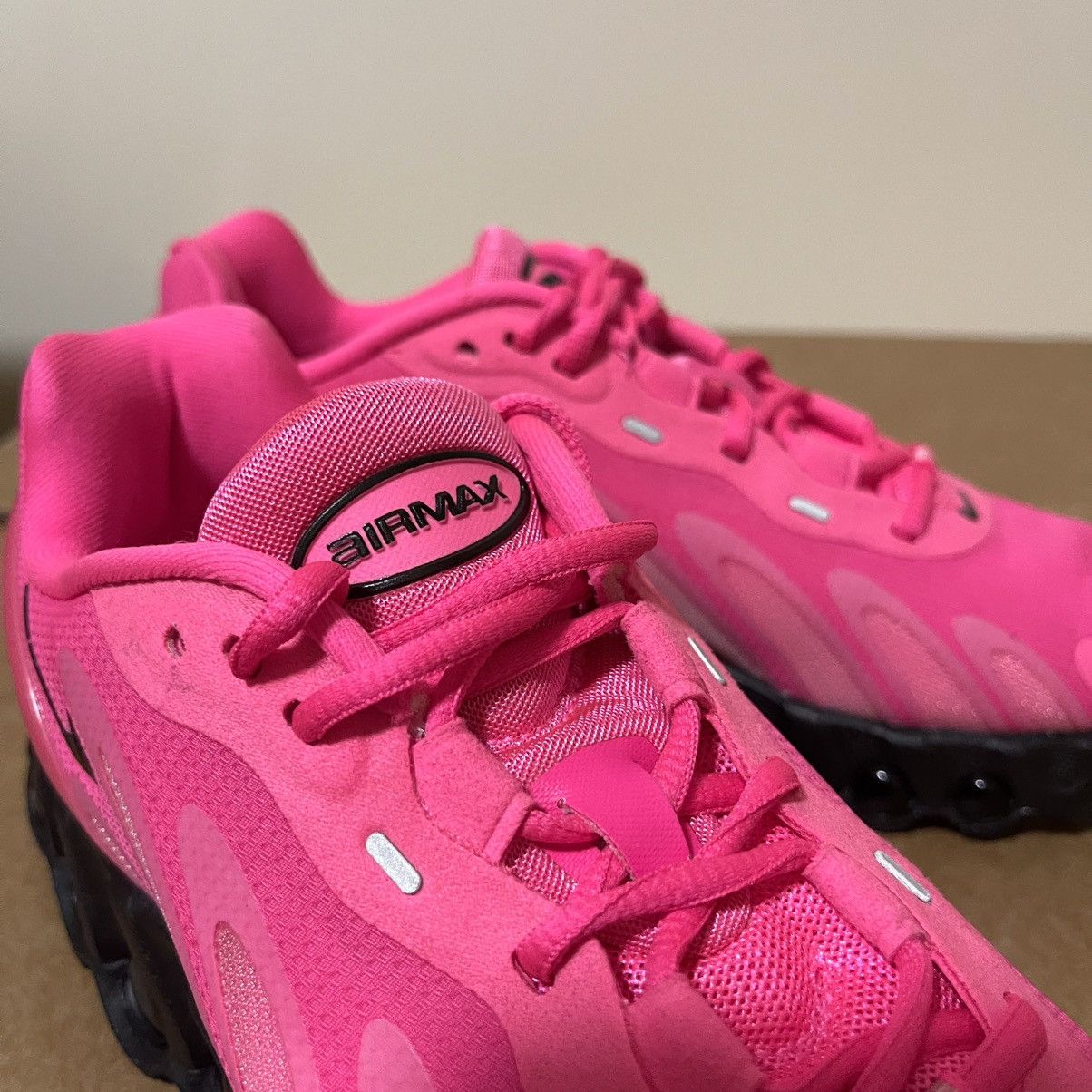 Nike Nike Air Max DN8 Hyper Pink Black Sneakers Size 7.5 Womens Size US 7.5 / IT 37.5 - 5 Thumbnail