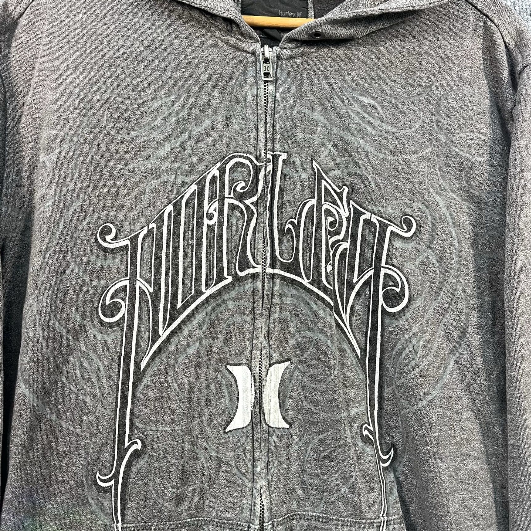 Hurley VINTAGE Hurley Hoodie Mens Large Gray Full Zip Grunge Y2K Sherpa Surf Skater Goth Embroidered Logo Zipper Size US L / EU 52-54 / 3 - 2 Thumbnail