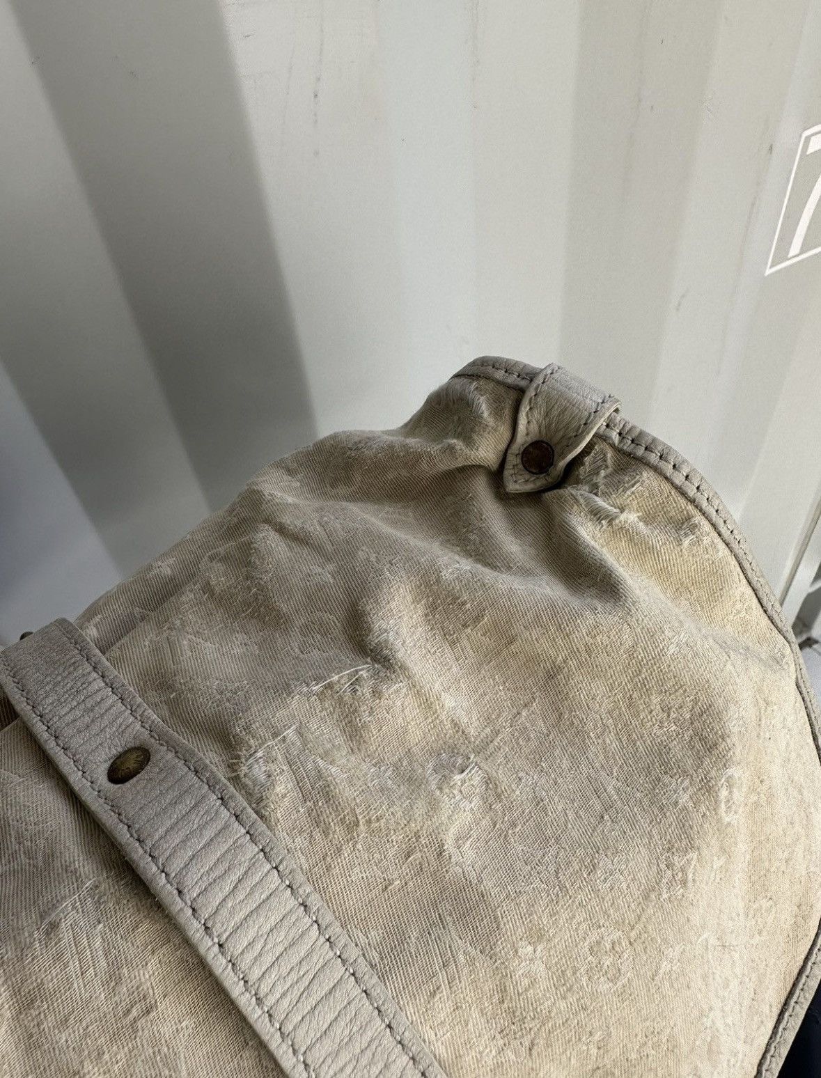 Louis Vuitton Mini Lin Monogram Messenger Bag Size ONE SIZE - 6 Thumbnail