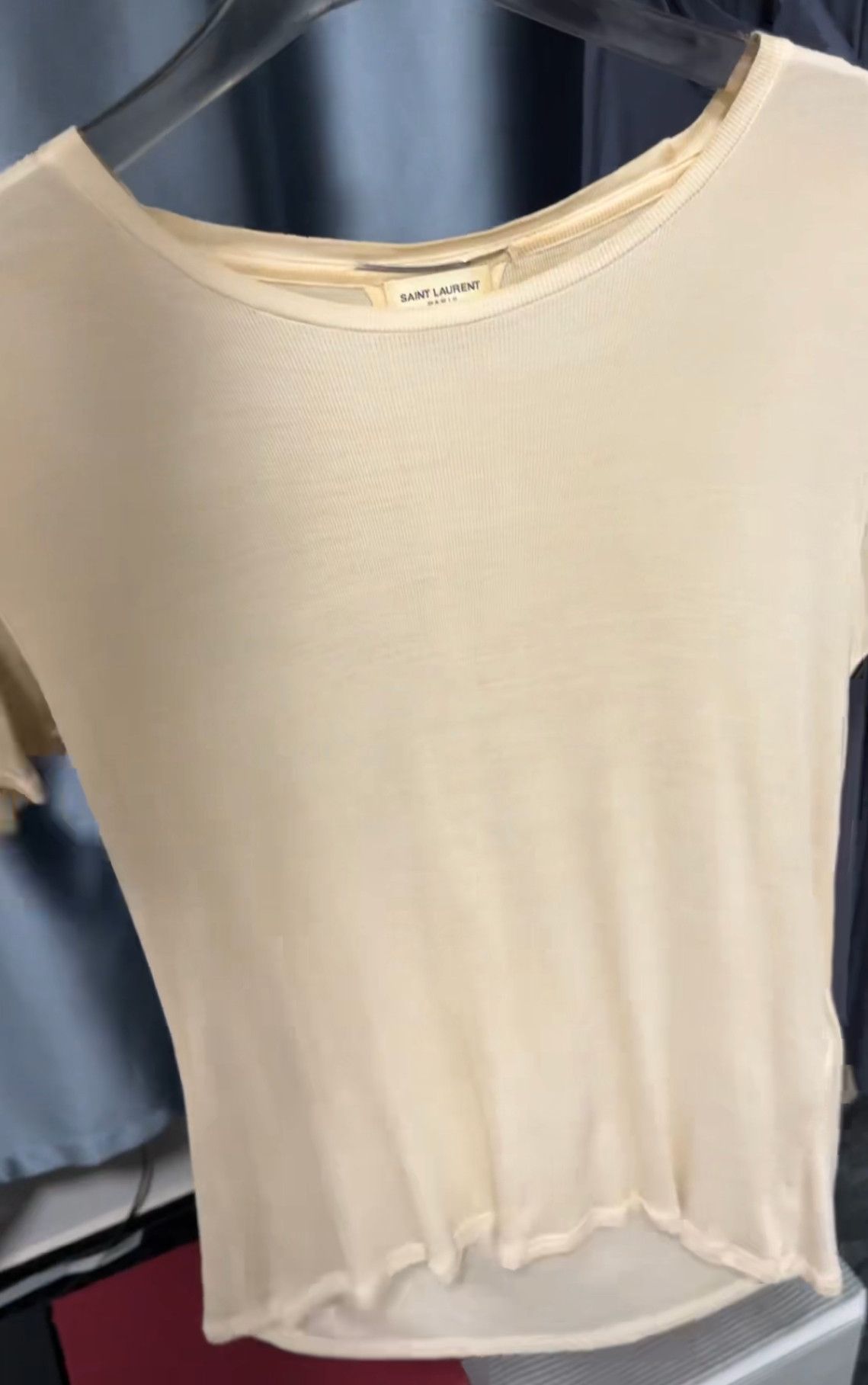 Saint Laurent Paris Saint Laurent Paris White Silk Short Sleeve i Size US L / EU 52-54 / 3 - 6 Thumbnail