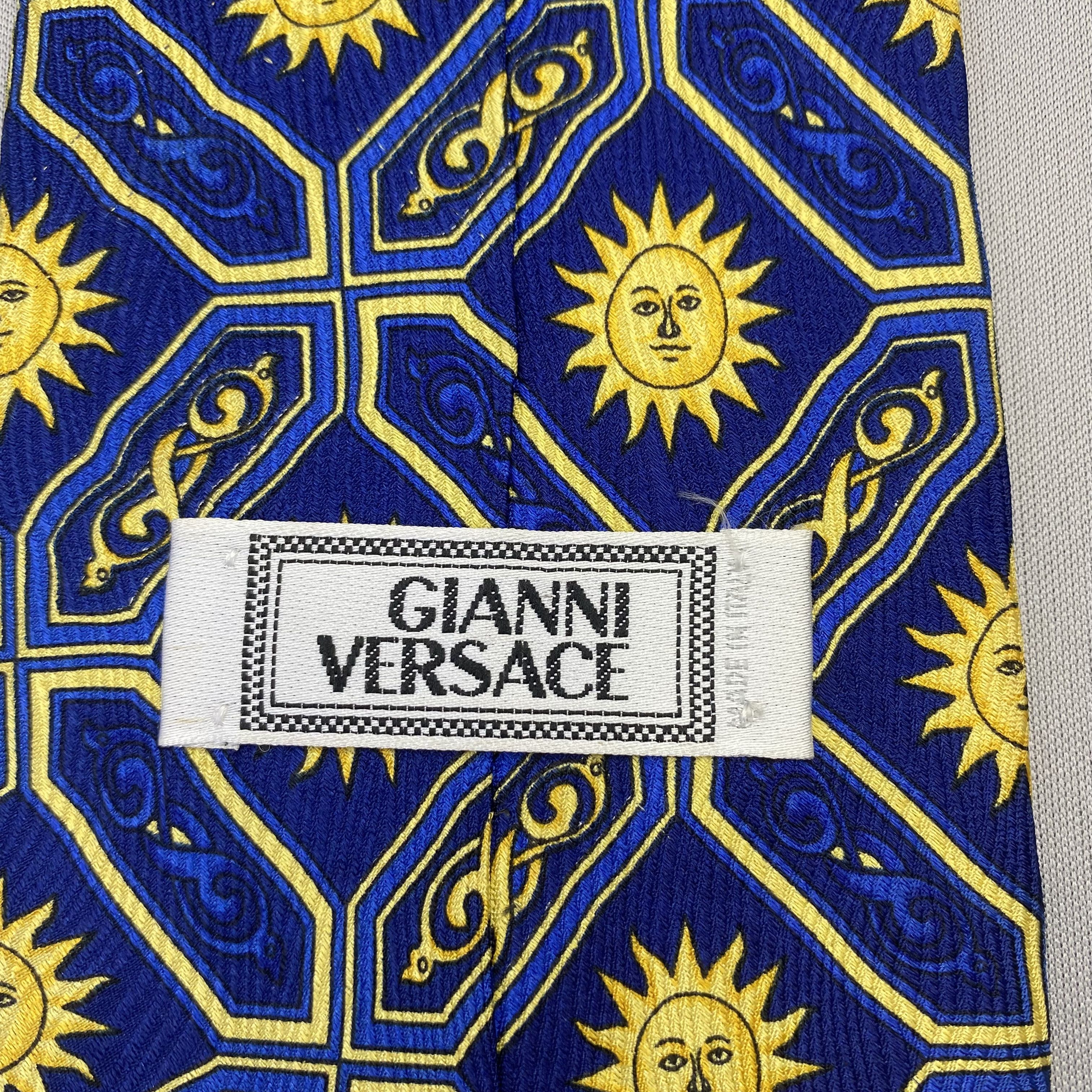 Japanese Brand Vintage Gianni Versace SILK Necktie Cravate Pure Silk Size ONE SIZE - 8 Thumbnail