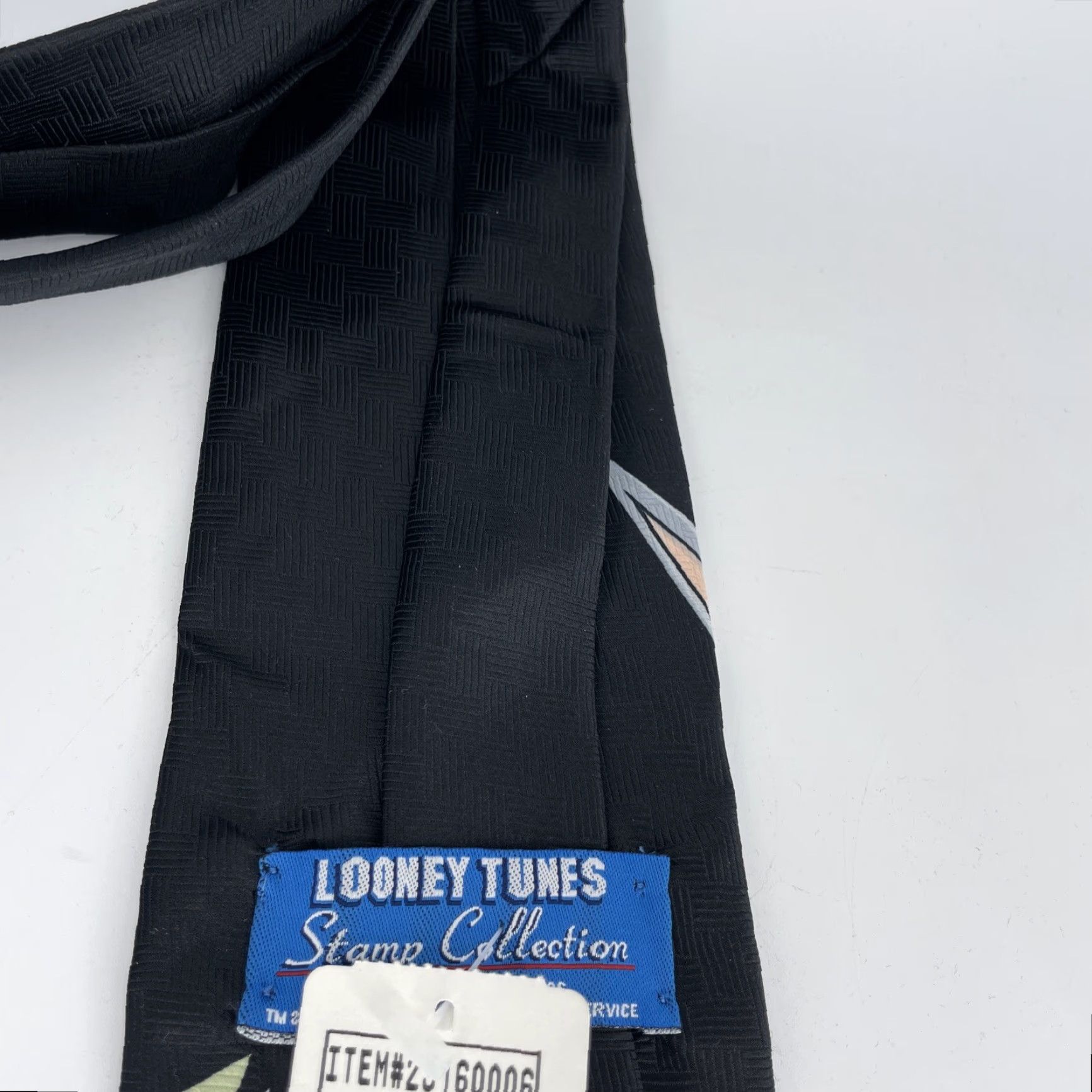 Vintage VINTAGE Looney Tunes Stamp Collection Bugs Bunny Newspaper Necktie Tie 1997 Mens Adult One Size Black Polyester Woven Logo Adjustable Classic 57"-60" Size ONE SIZE - 6 Thumbnail