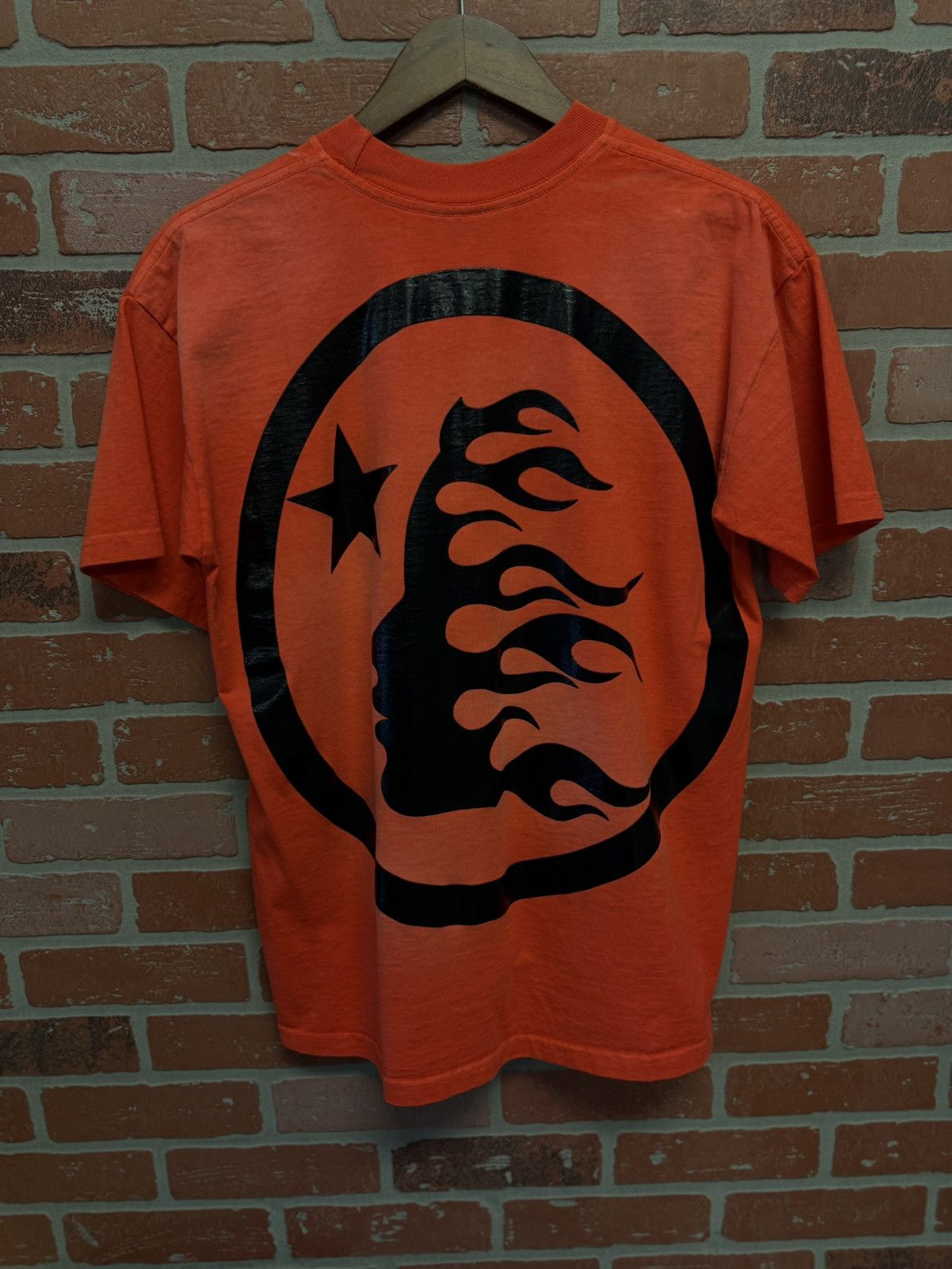 HELLSTAR Hellstar RED Logo Tee Shirt 100% Authentic Size XS Size US XS / EU 42 / 0 - 4 Thumbnail
