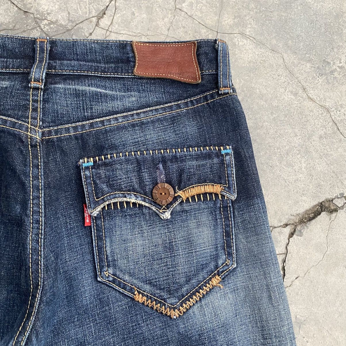 Levi's Made & Crafted Vintage Levis Psychedelic Turquois Flare Size 27" / US 4 / IT 40 - 9 Thumbnail