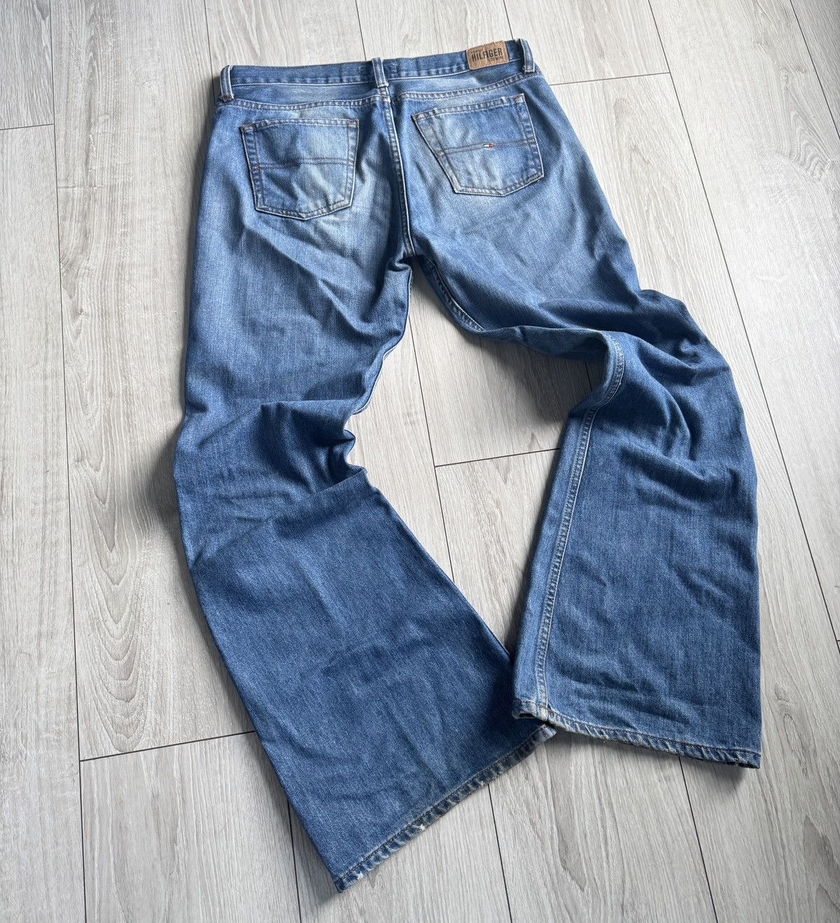 Tommy Hilfiger Tommy hilfiger flared 2002 rare jeans Size US 32 / EU 48 - 3 Thumbnail
