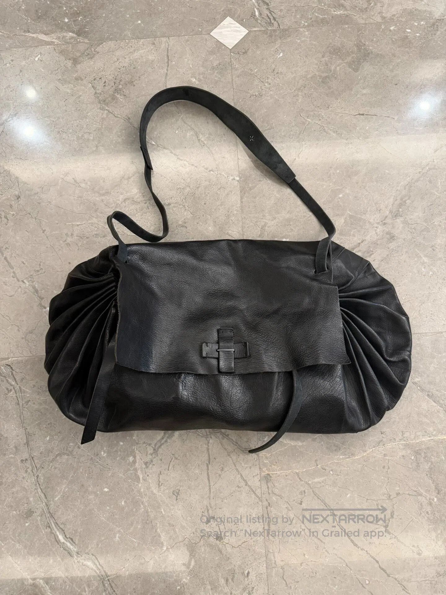 Ma+ Maurizio Amadei Black Leather Shell Bag. Size ONE SIZE - 1 Thumbnail