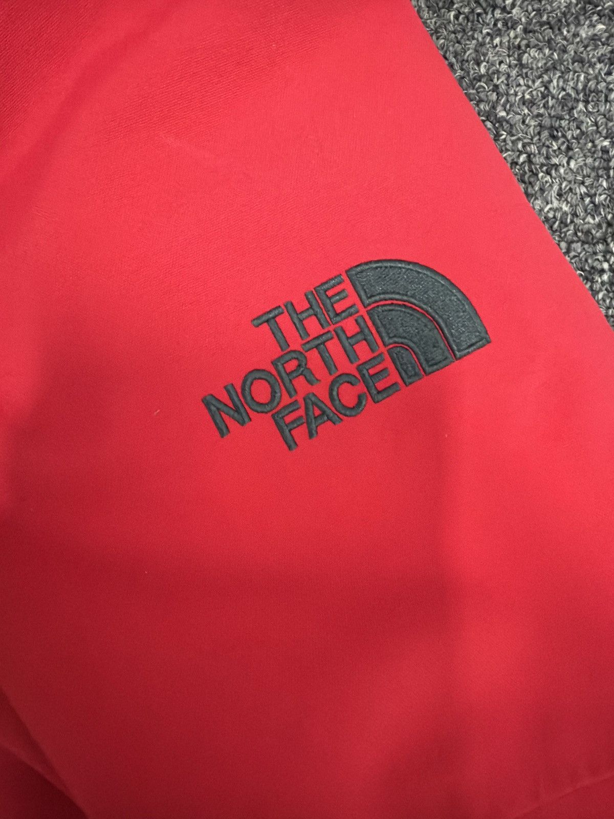 The North Face North Face Summit Futurelight Red Size US M / EU 48-50 / 2 - 4 Thumbnail