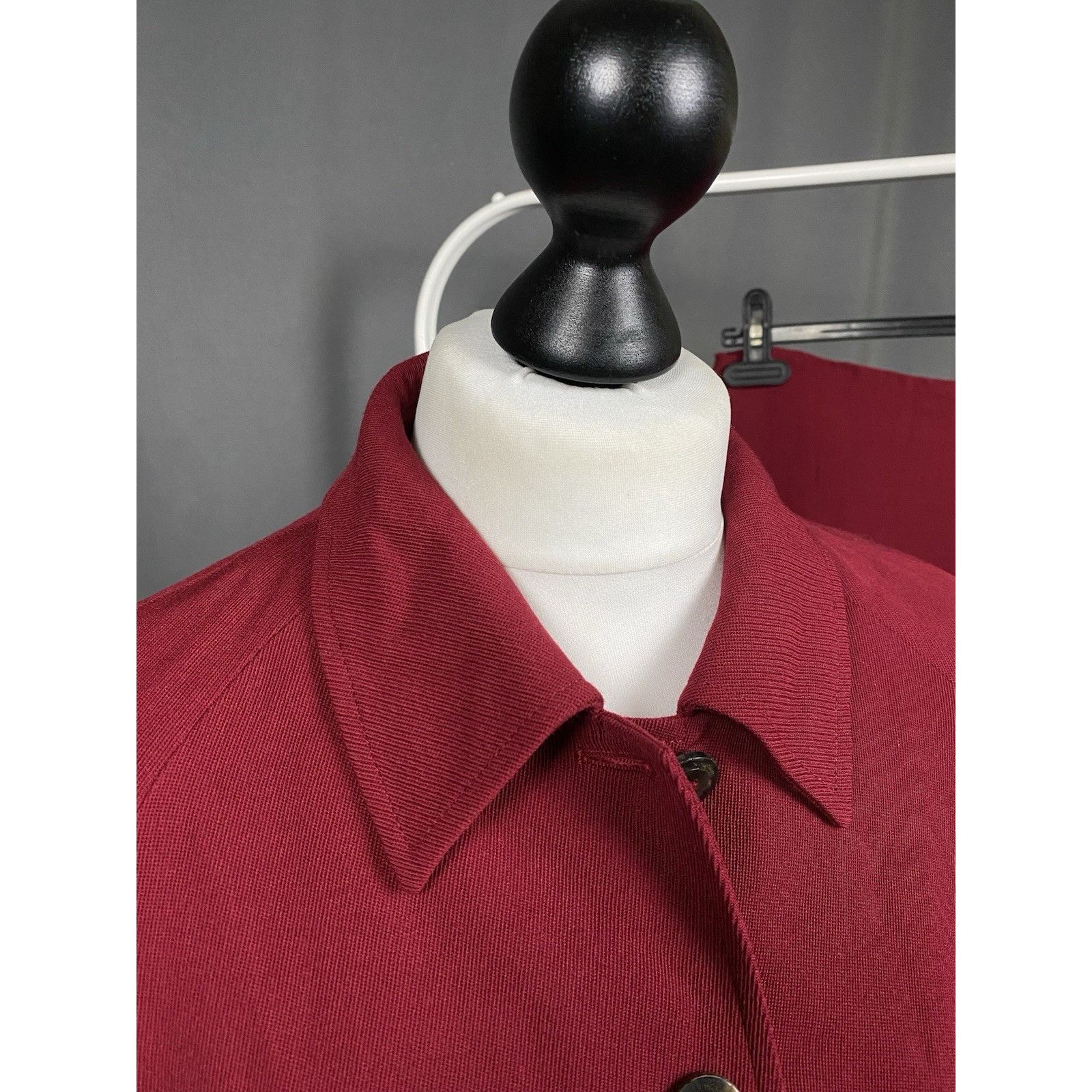 Salvatore Ferragamo Salvatore Ferragamo Women's Pink Red 2 Piece Wool Skirt Suit Size XL / US 12-14 / IT 48-50 - 6 Thumbnail