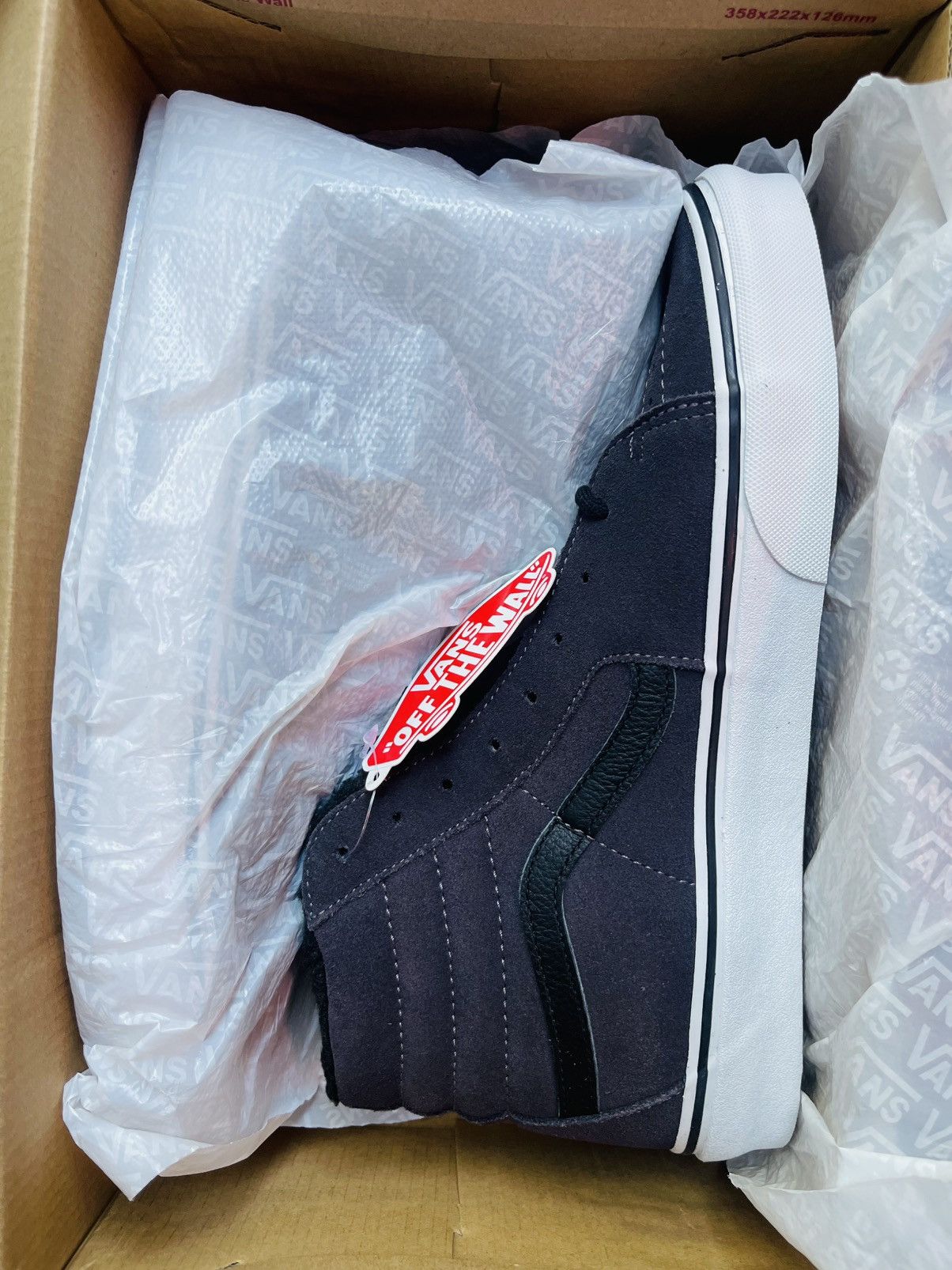 Vans VANS Mens Shoes Suede Sherpa Sk8-Hi, grey black, UK10 Size US 11 / EU 44 - 10 Thumbnail