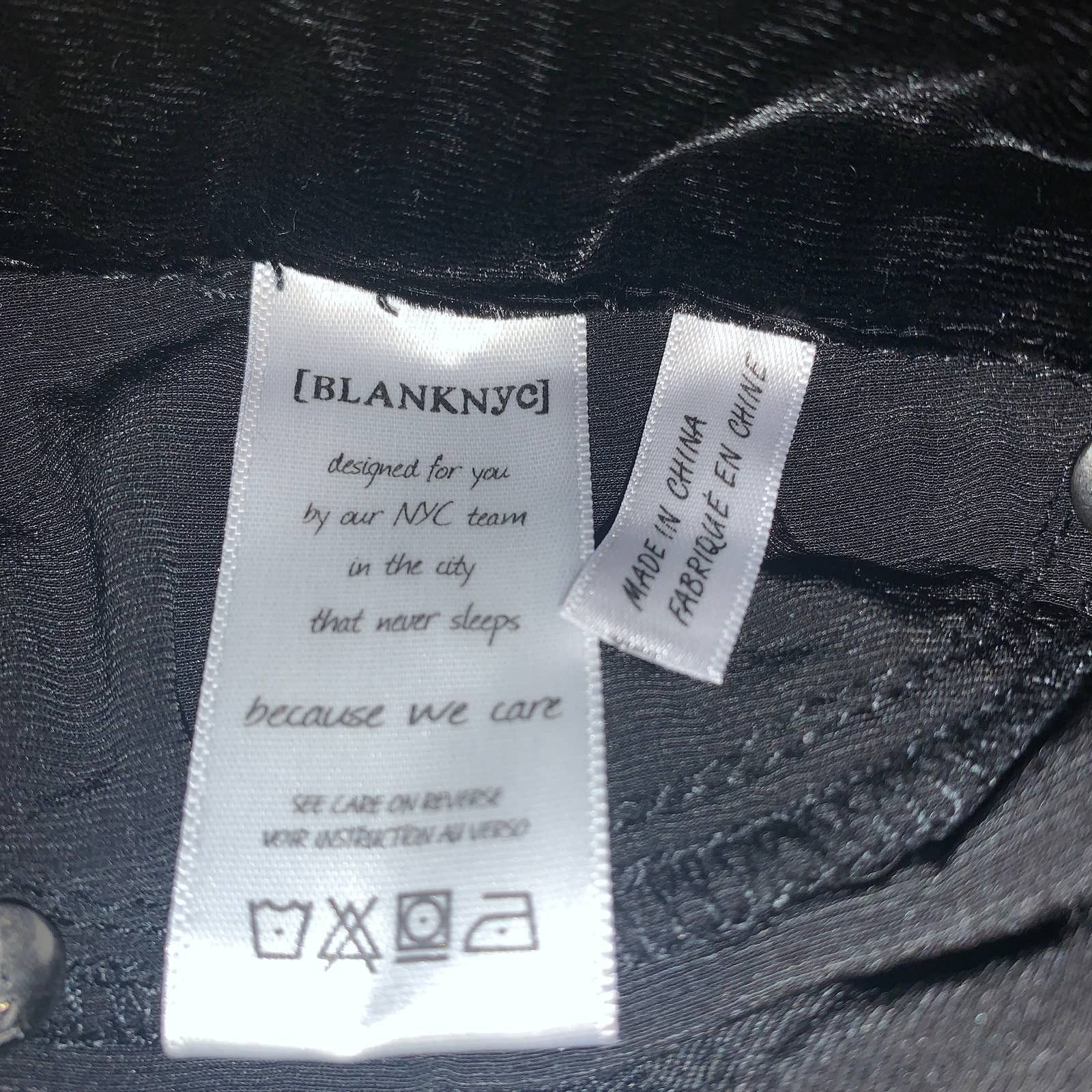 BLANKNYC NWT BLANK NYC BLACK VELVET SKINNY "SPRAY ON" LEGGING JEANS Size 27" / US 4 / IT 40 - 5 Thumbnail