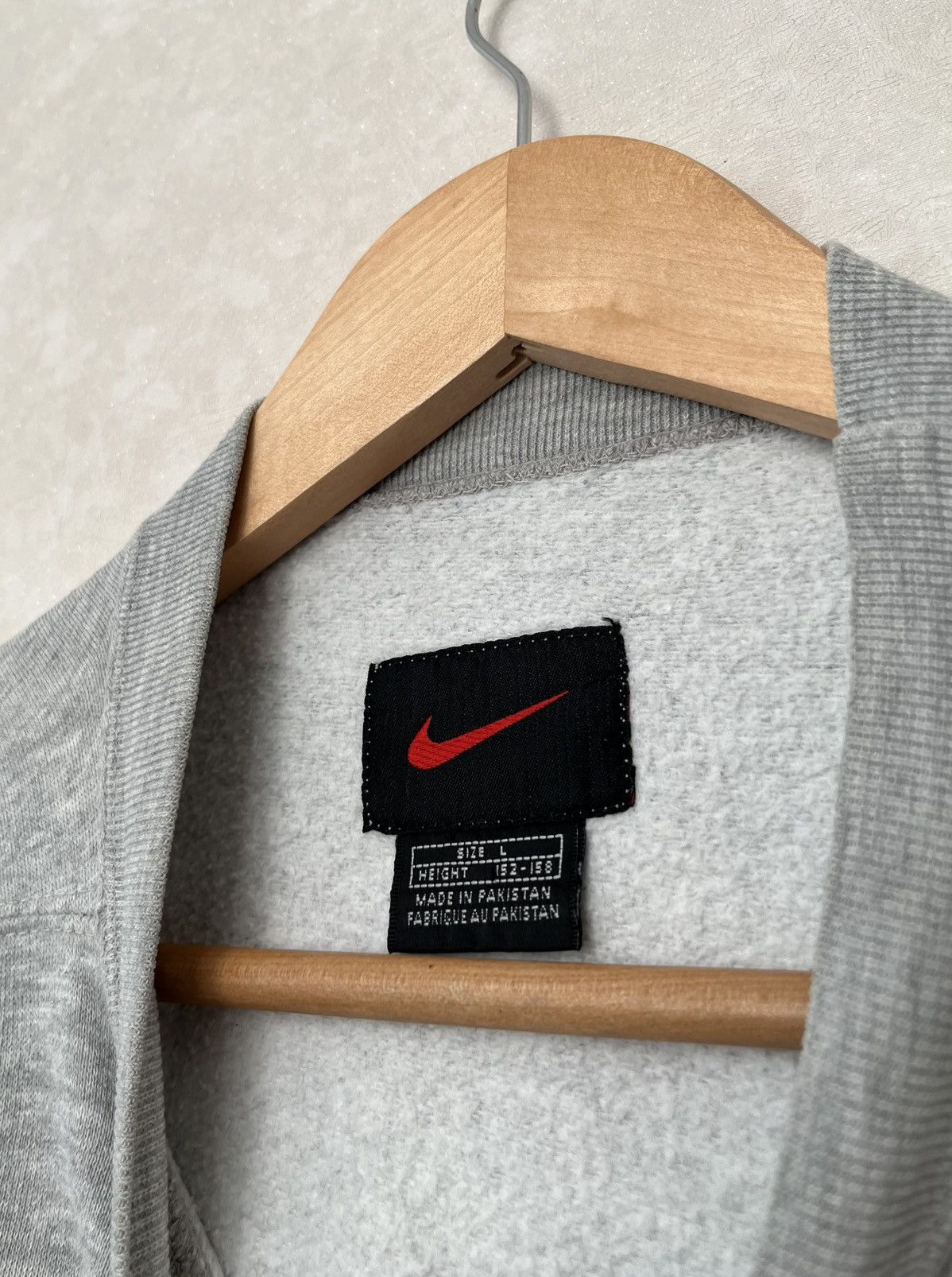 Nike Vintage Nike Big Swoosh Sweatshirt 90s Size US M / EU 48-50 / 2 - 4 Thumbnail