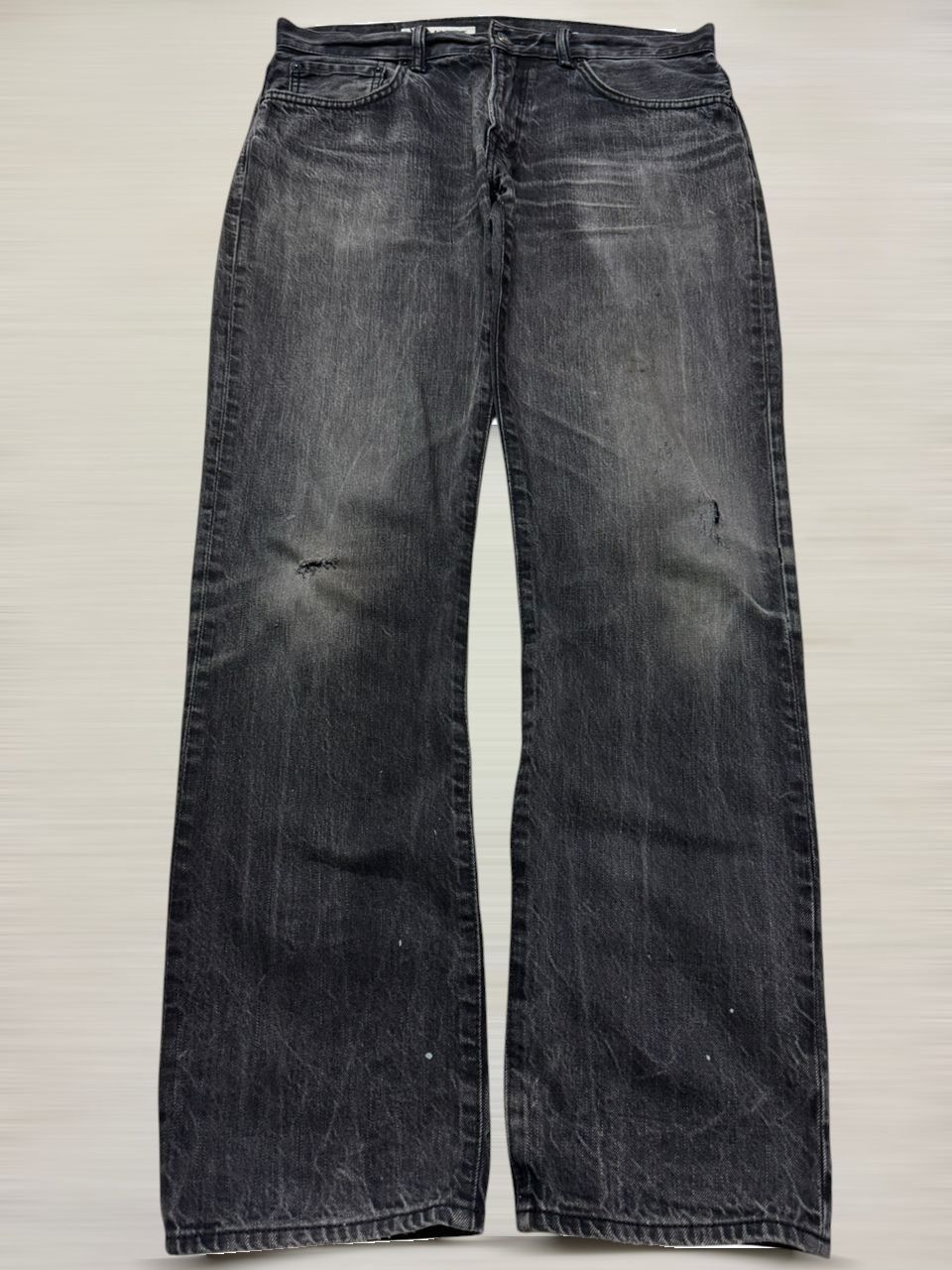 Japanese Brand VINTAGE 2000s GAP THRASHED SICK FADED DISTRESS STRAIGHT JEAN Size US 32 / EU 48 - 1 Thumbnail