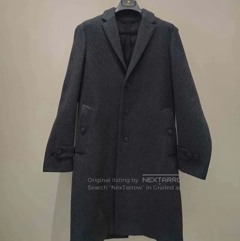 Burberry Black Cashmere Coat for Men.