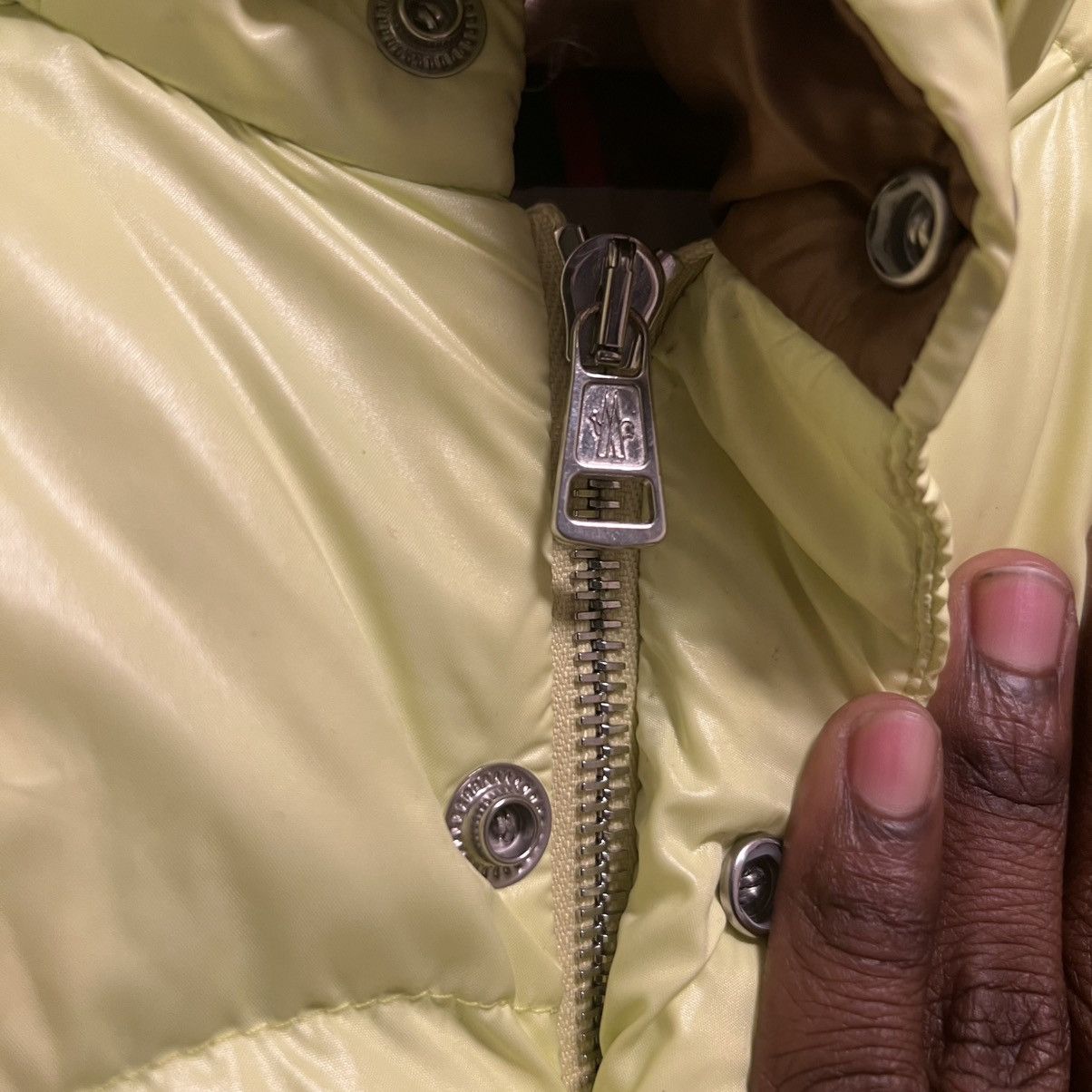 Moncler Moncler Coutard Quilted Glossed Shell Hooded Jacket Neon Size US XL / EU 56 / 4 - 9 Thumbnail