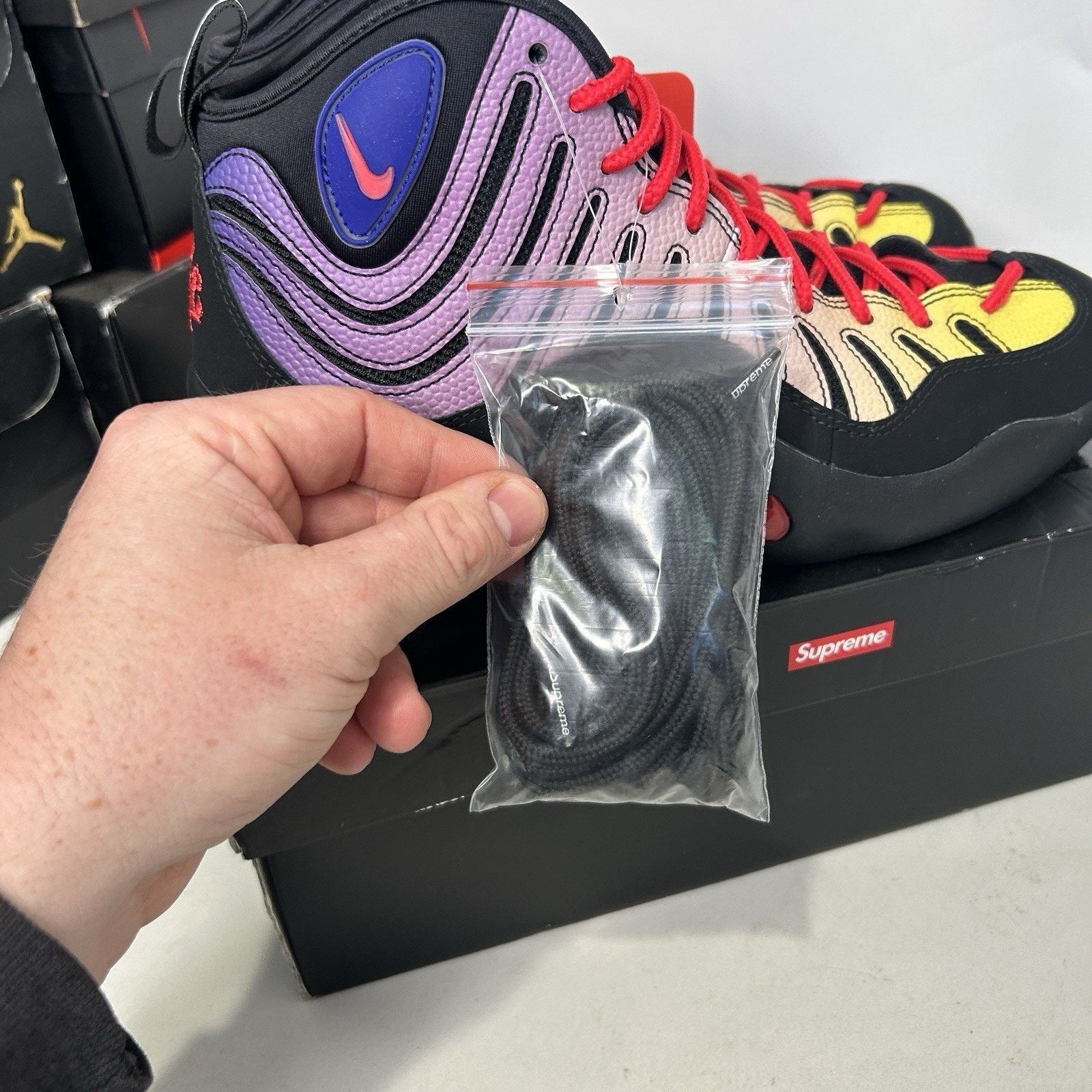 Nike Nike X Supreme Air Bakin SP “Black Gradient” DX3292-001 Size US 8 / EU 41 - 6 Thumbnail