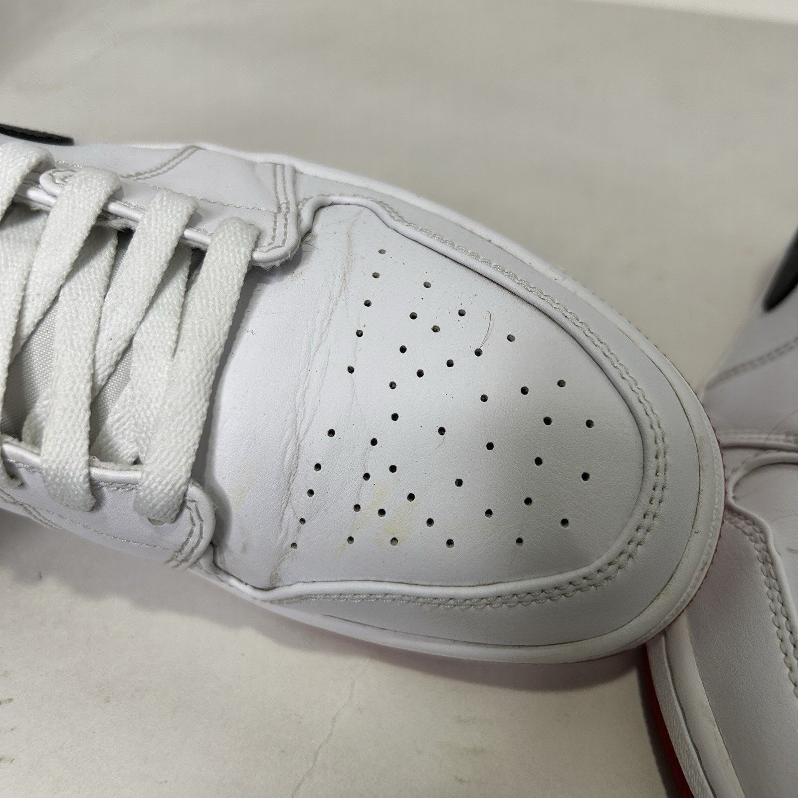Jordan Brand Nike Air Jordan 1 Low Retro “White University Red” Size US 10.5 / EU 43-44 - 8 Thumbnail