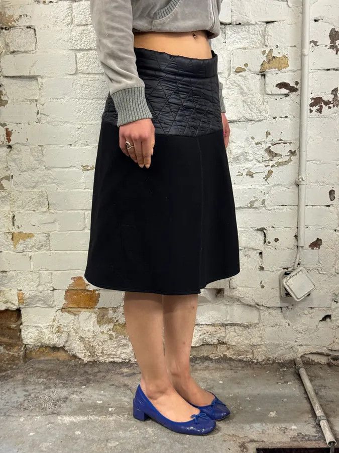 Louis Vuitton Louis Vuitton Black Acetate Quilted A-Line Skirt Size 26" / US 2 / IT 38 - 3 Thumbnail