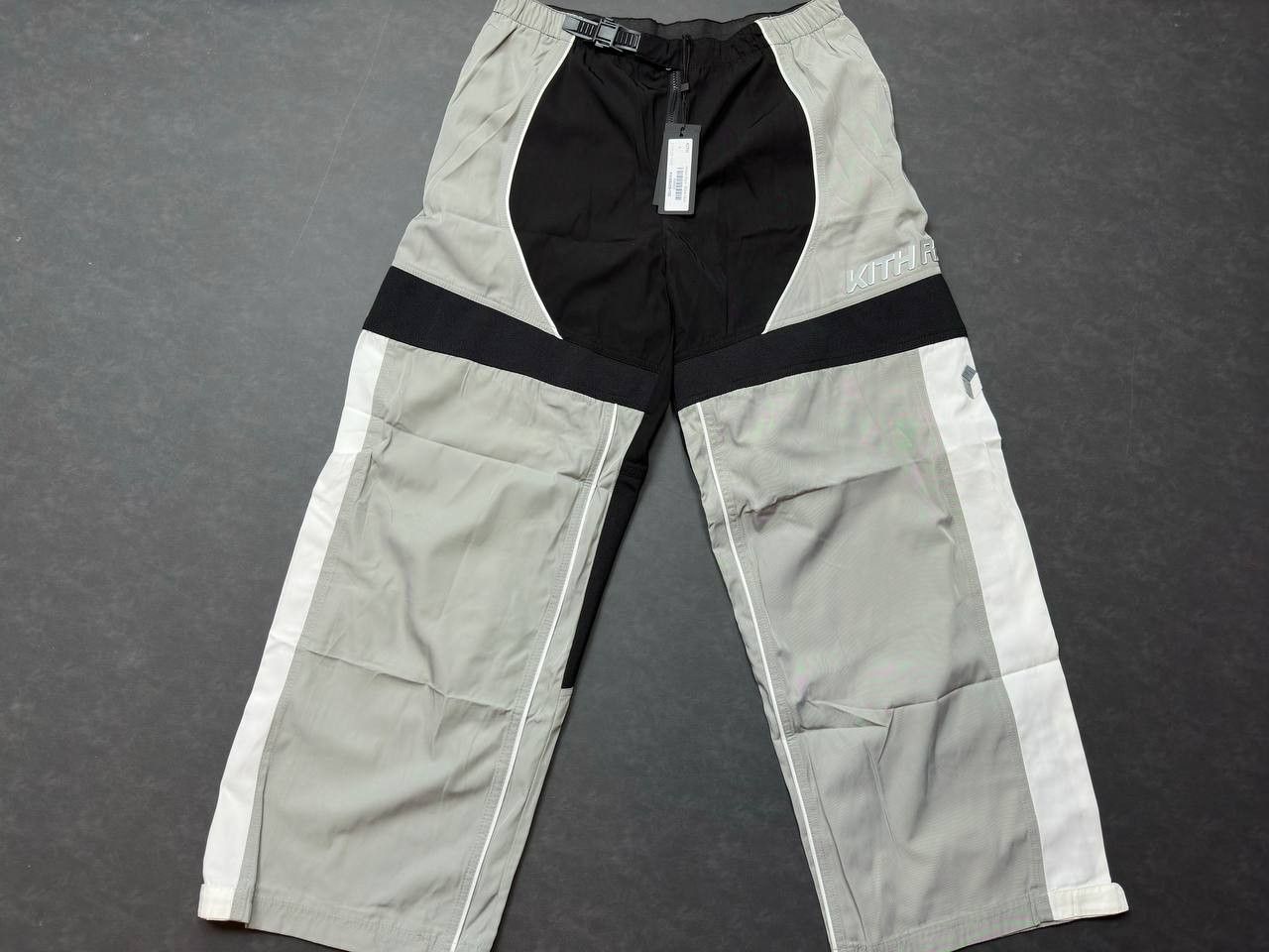 Kith Kith Motion Pant New Rare Racing Largely Cargo Size US 34 / EU 50 - 1 Thumbnail