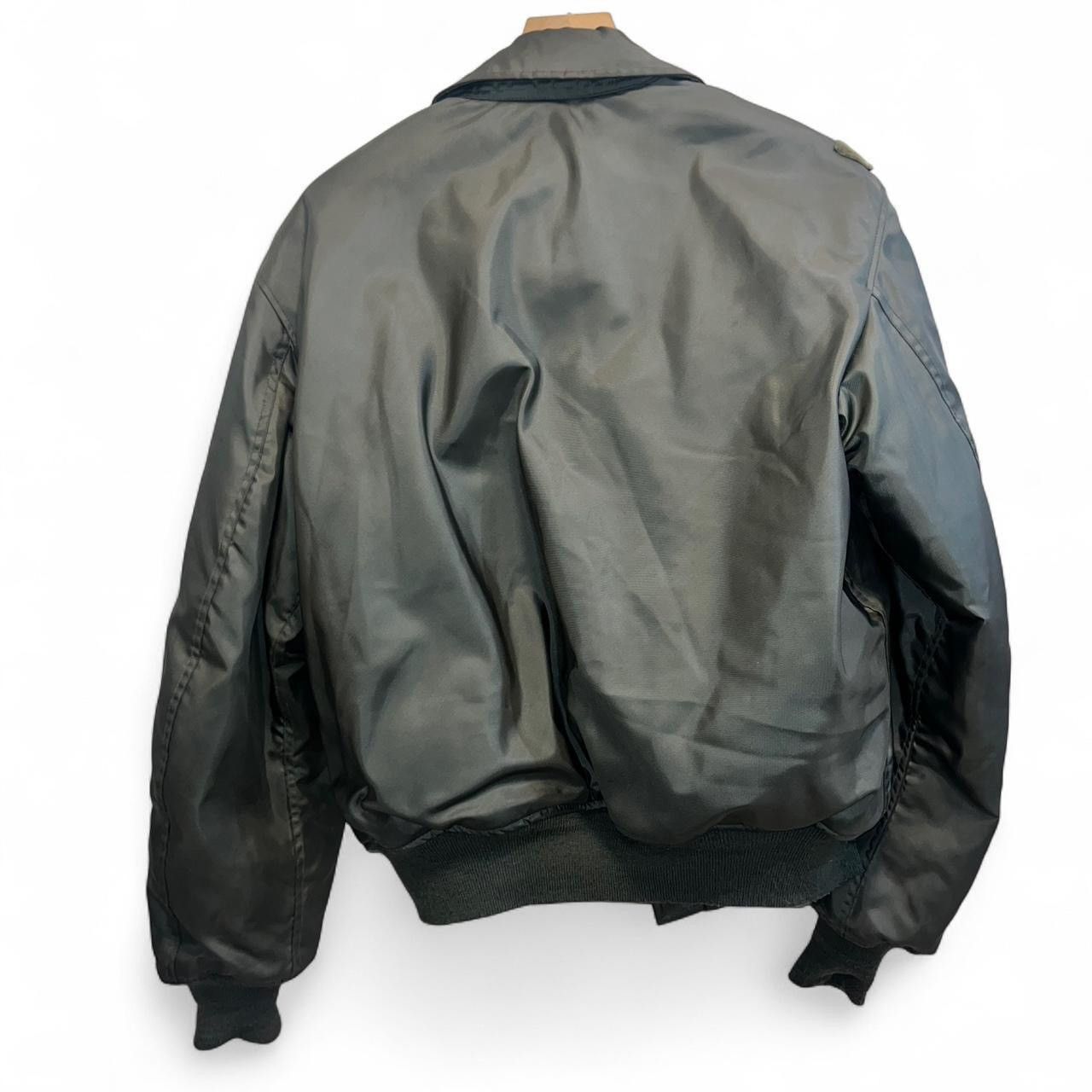 Alpha Industries U.S. military-issue CWU-45/P Flyer's Cold Weather Jacket Size US L / EU 52-54 / 3 - 2 Thumbnail