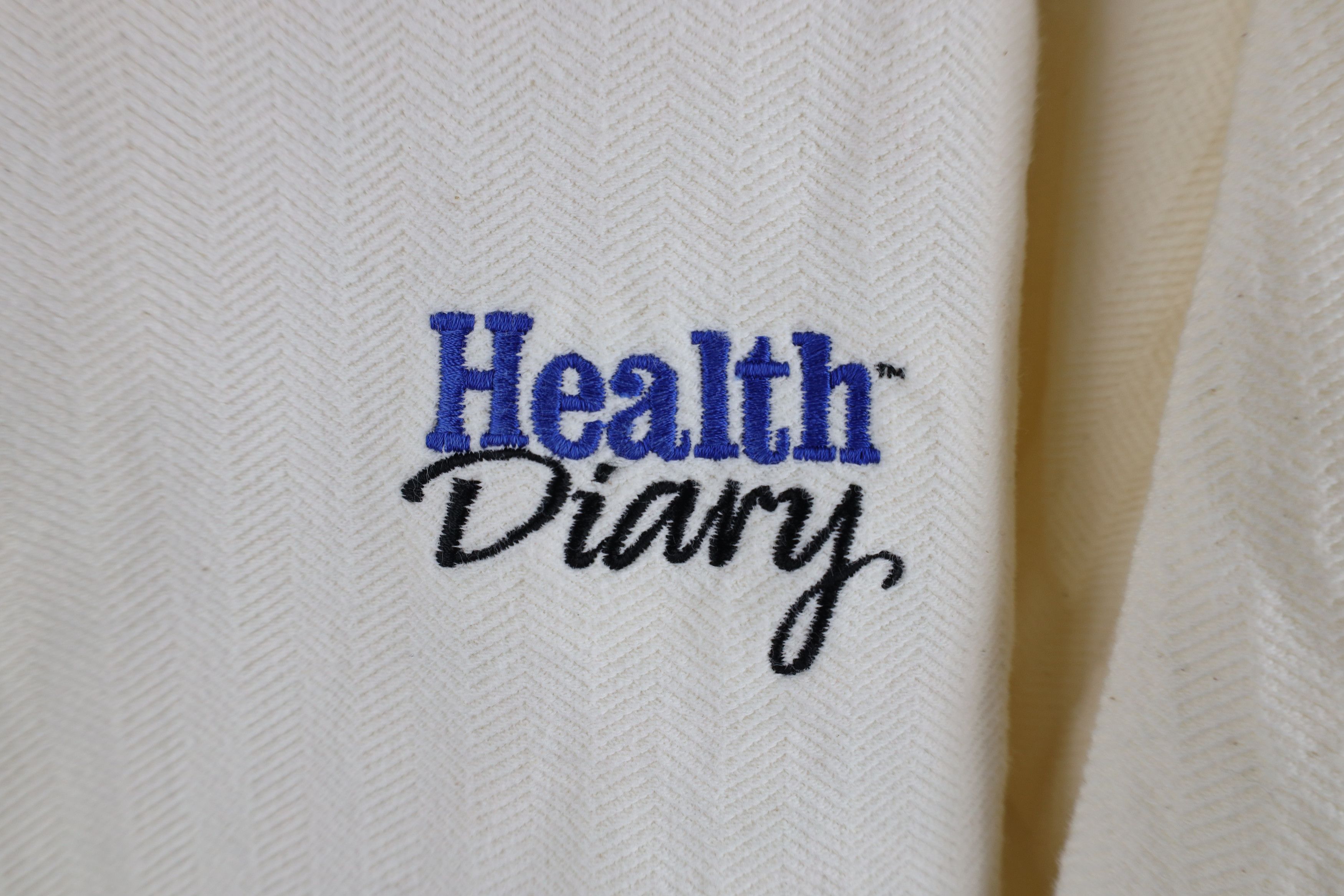 Vintage Vintage 90s Streetwear Health Diary Henley T-Shirt USA Size US L / EU 52-54 / 3 - 4 Thumbnail