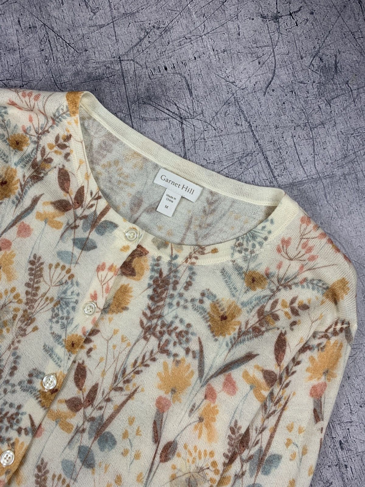 Other Designer Garnet Hill Flower Cardigan Button Up Size M Luxury Size M / US 6-8 / IT 42-44 - 2 Thumbnail