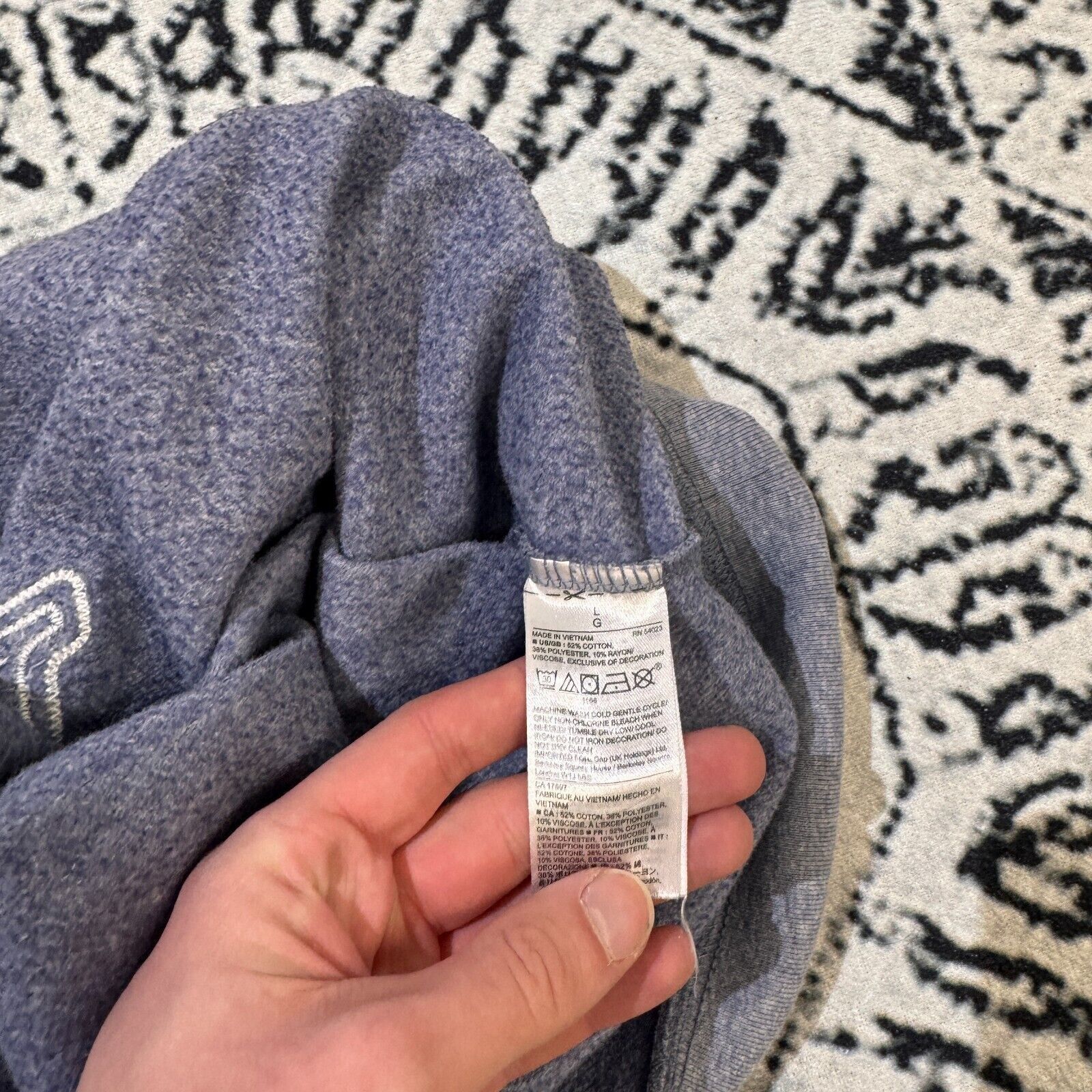 Gap × Vintage Vintage Gap Unisex Gray Cotton Hoodie Size L Y2K 90s Size US L / EU 52-54 / 3 - 20 Thumbnail
