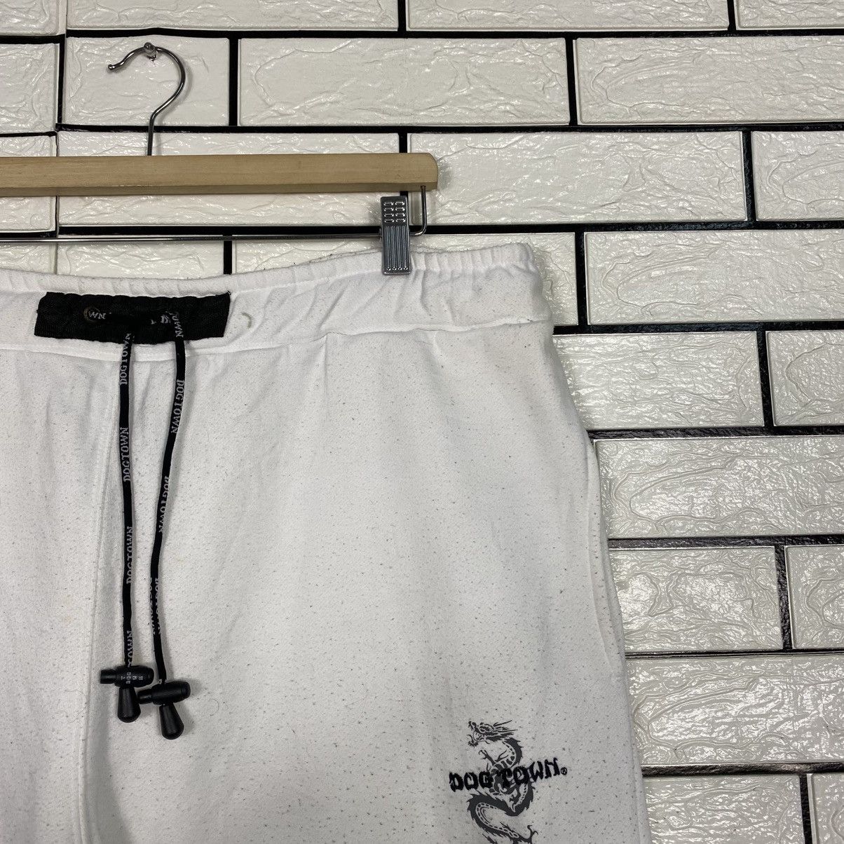 Japanese Brand 📌Vintage Sweatpants Jogger Dog Town Big Logo Size US 32 / EU 48 - 7 Thumbnail