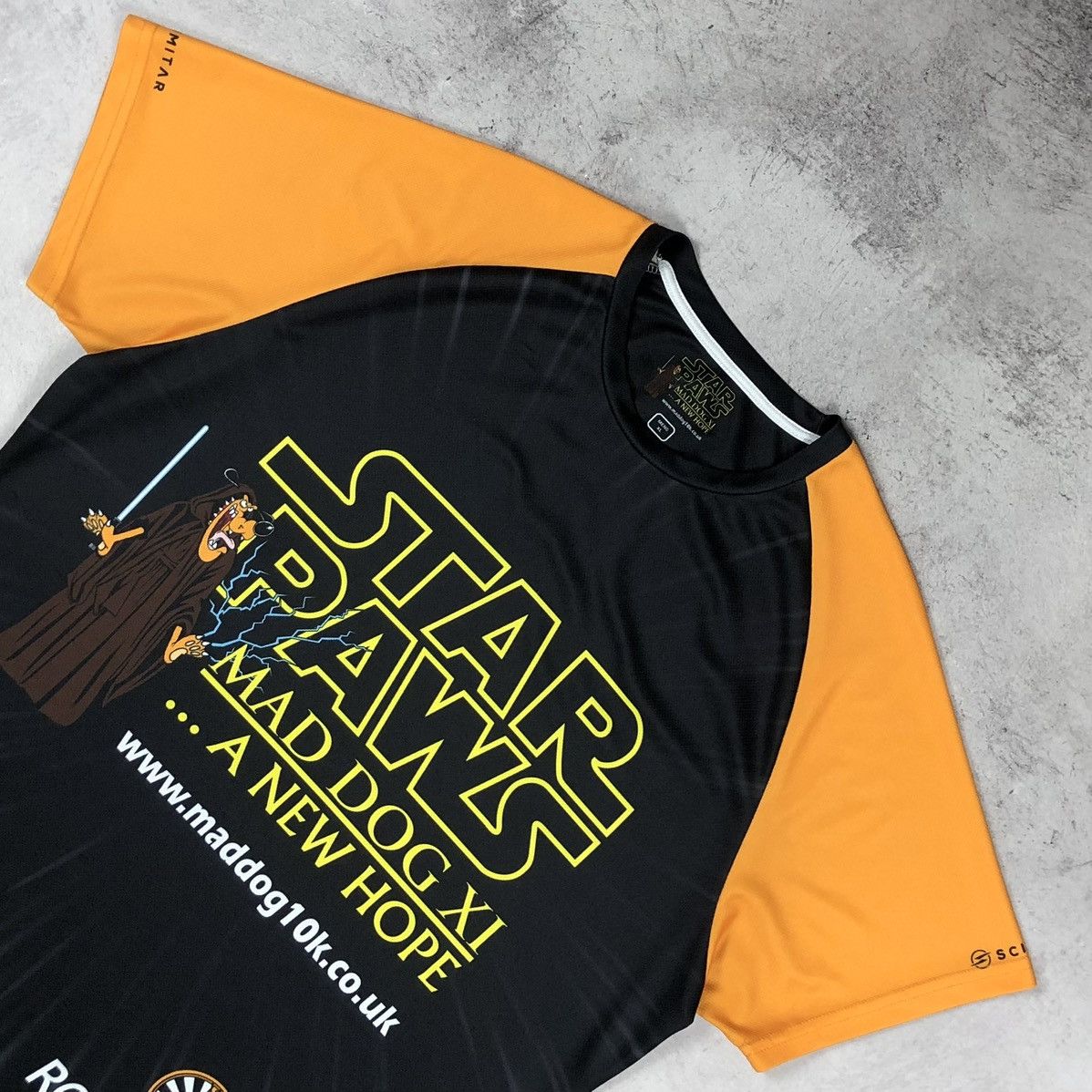 Other Mad Dog 10k Star Paws 2016 T-Shirt Size US XL / EU 56 / 4 - 8 Thumbnail