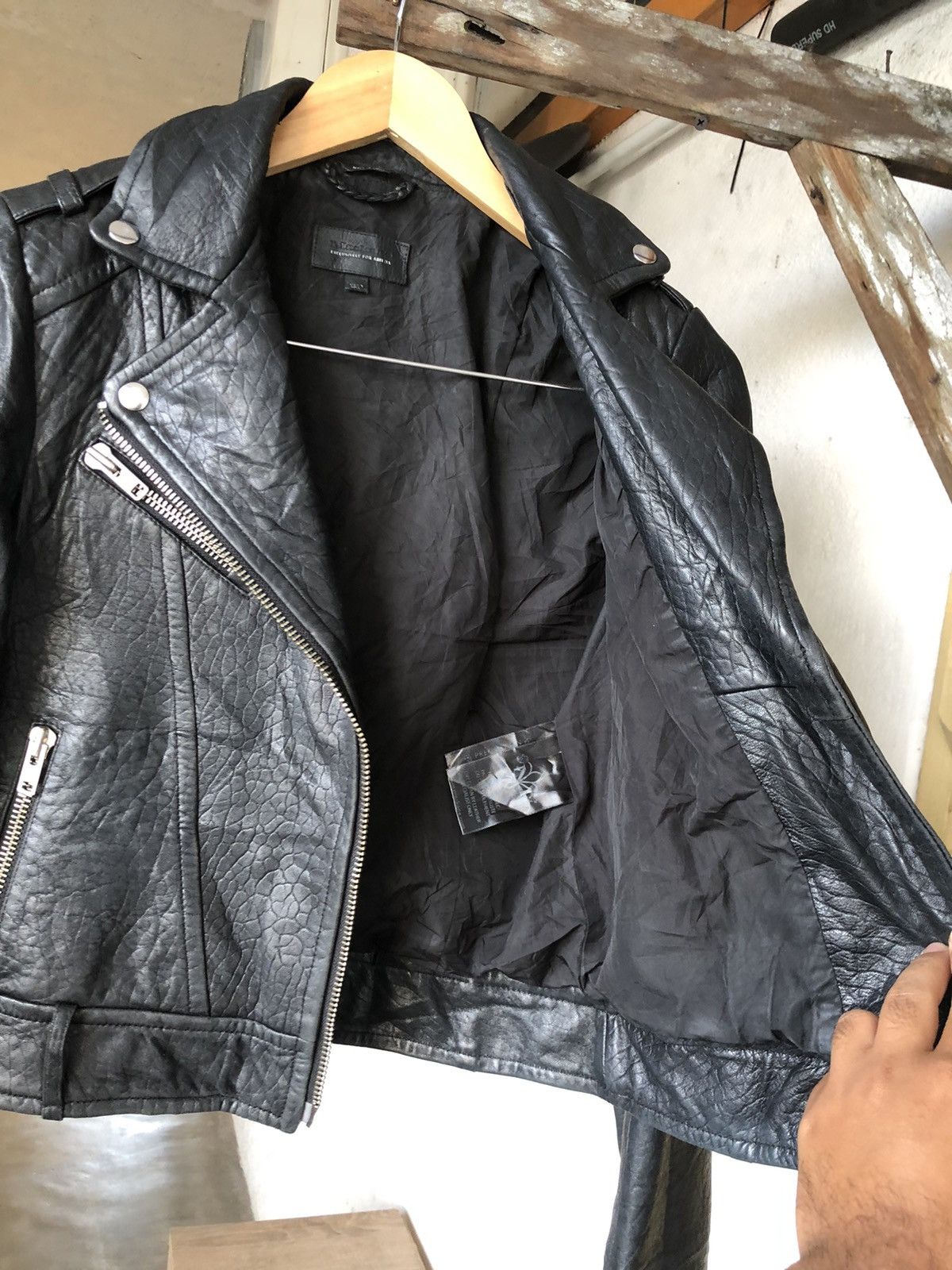 Mackage Mackage Punk Distressed Leather Biker Jacket Size XS / US 0-2 / IT 36-38 - 14 Thumbnail