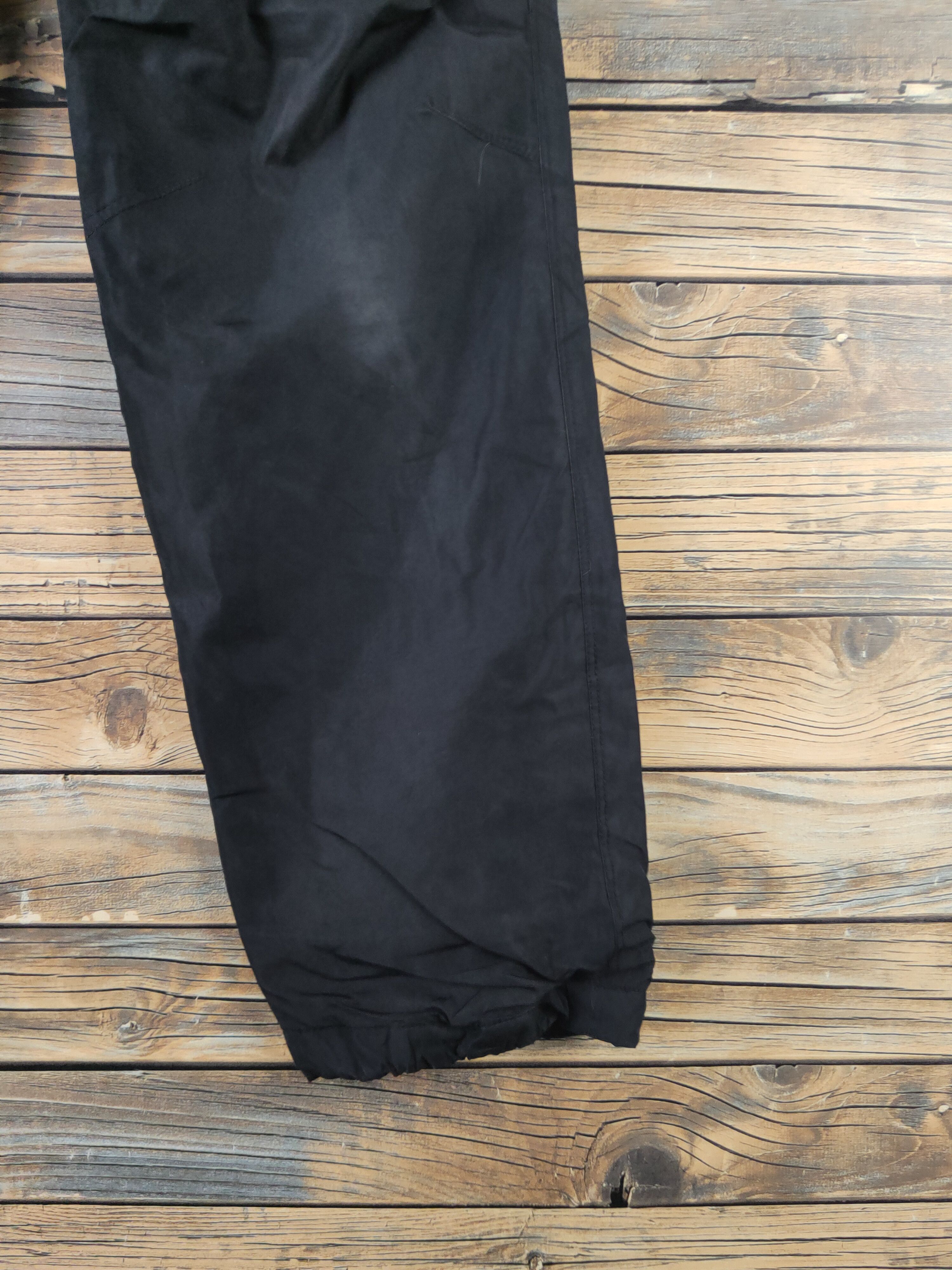 Japanese Brand DL Uniqlo Black Multipocket Sweatpants #2673 Size US 30 / EU 46 - 6 Thumbnail