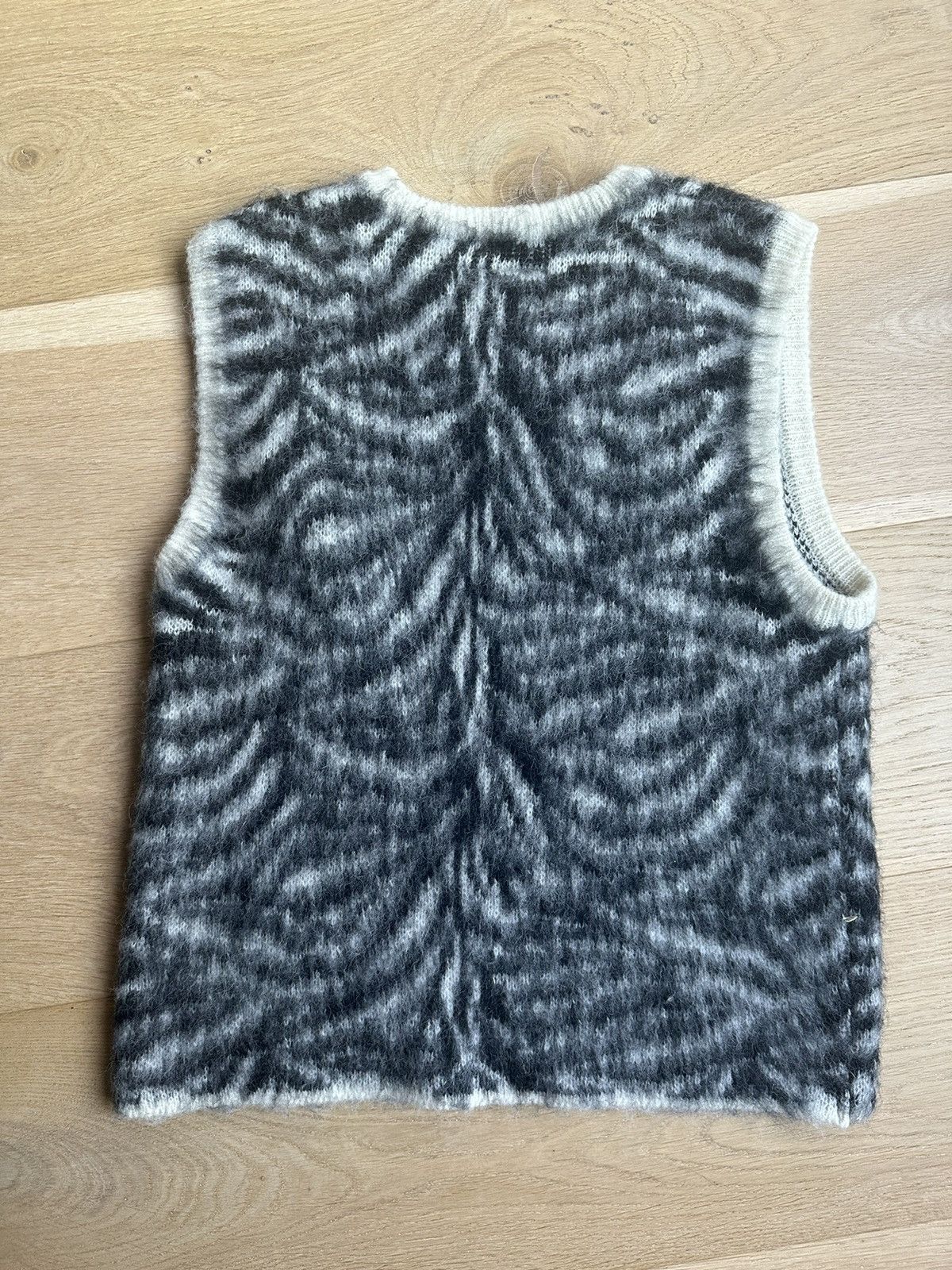 Doublet *LIMITED* Doublet Zebra Jacquard Brushed Vest Size US M / EU 48-50 / 2 - 3 Thumbnail