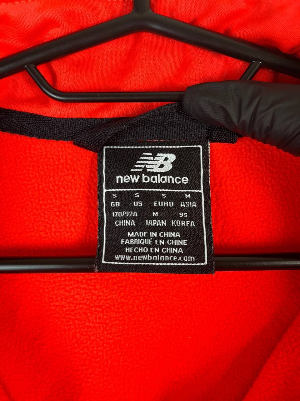New Balance LIVERPOOL 2016/17 FOOTBALL TRAINING JACKET NEW BALANCE Sz S Size US S / EU 44-46 / 1 - 4 Thumbnail
