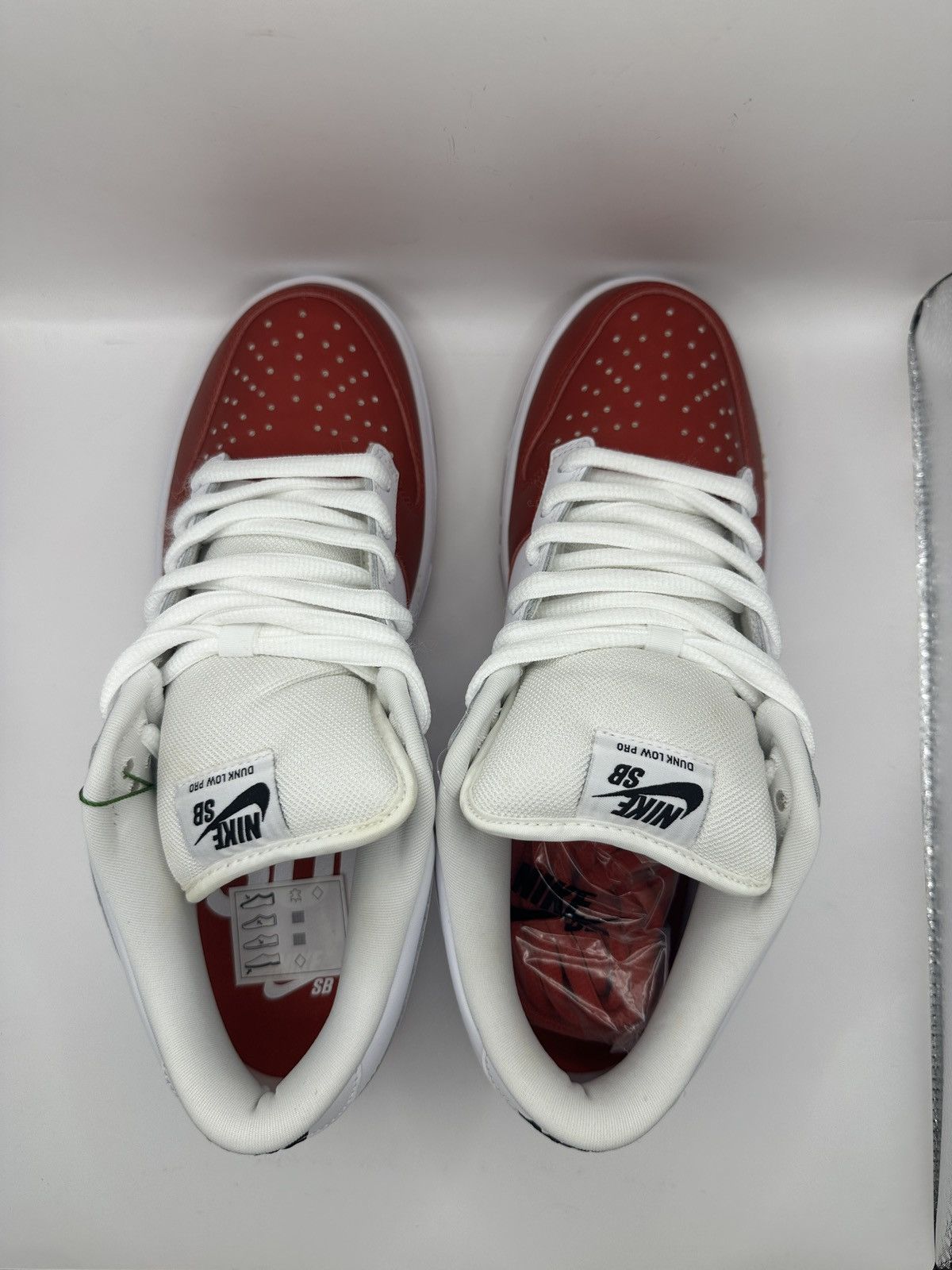 Nike SB Nike SB Dunk Low Supreme Jewel Swoosh Size US 10.5 / EU 43-44 - 8 Thumbnail