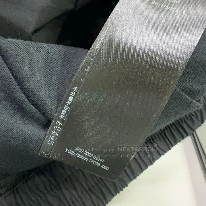 Balenciaga Balenciaga Long Sleeve Zip Jacket for Men. Size US M / EU 48-50 / 2 - 5 Thumbnail