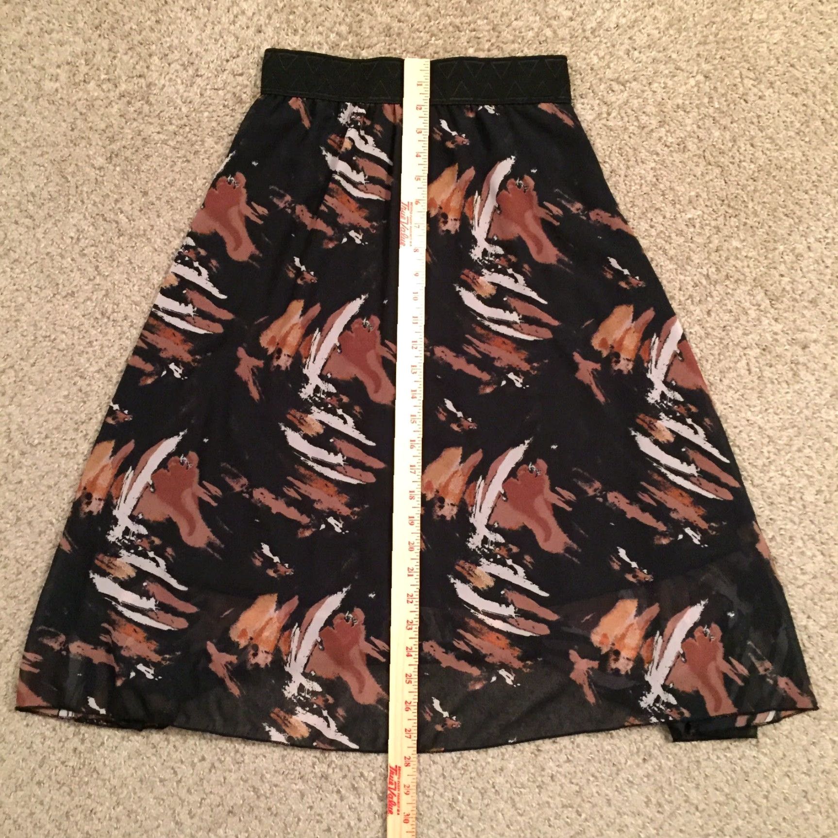 Vintage LuLaRoe Lola Skirt XS Midi Lined Black Brown Geometric A-Line Women Regular Skirt Midi A-Line Geometric Lola XS Black Brown Polyester Size 26" / US 2 / IT 38 - 4 Thumbnail
